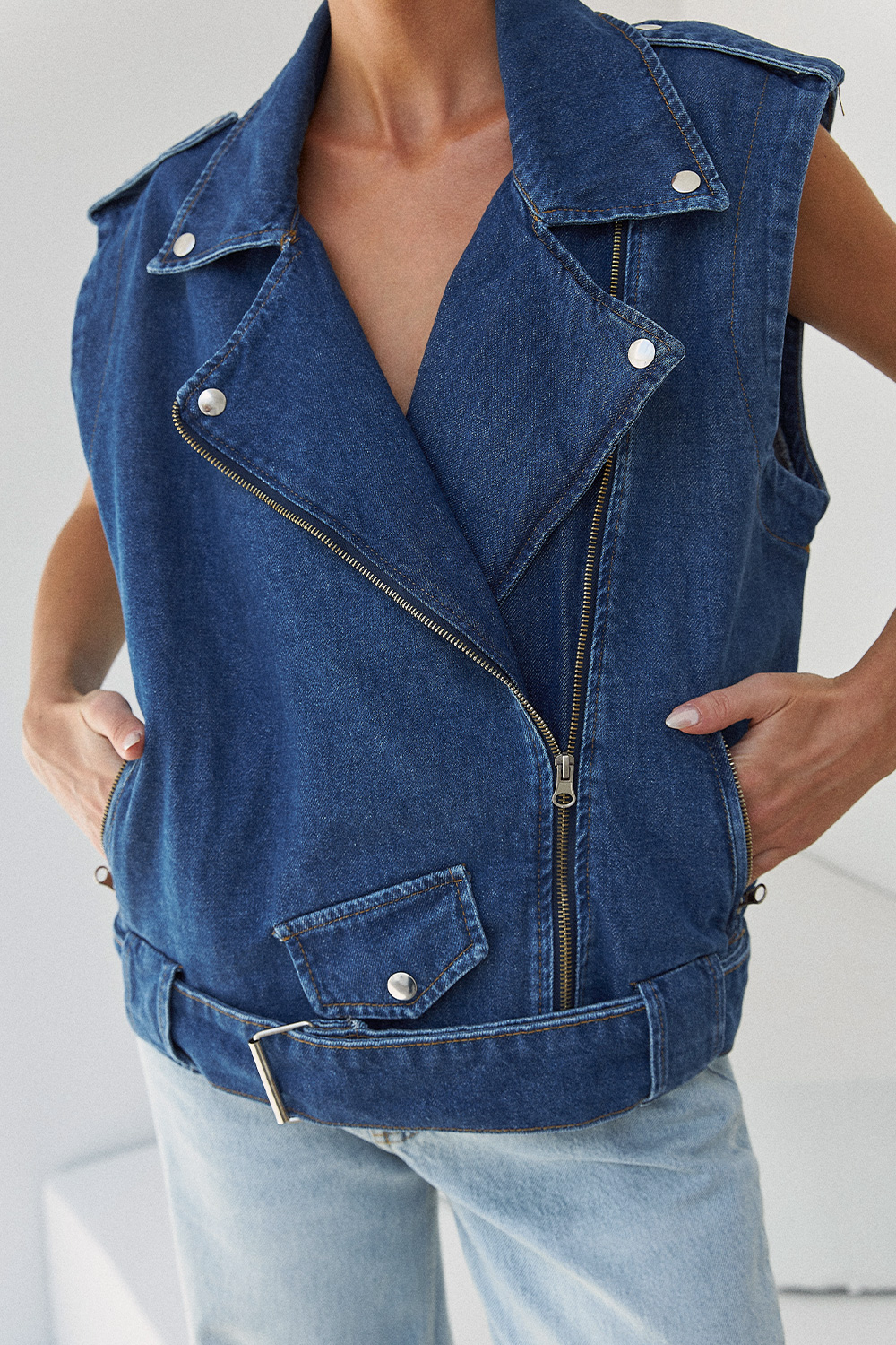 Apolet Detaylı Denim Koyu Mavi Kadın Yelek