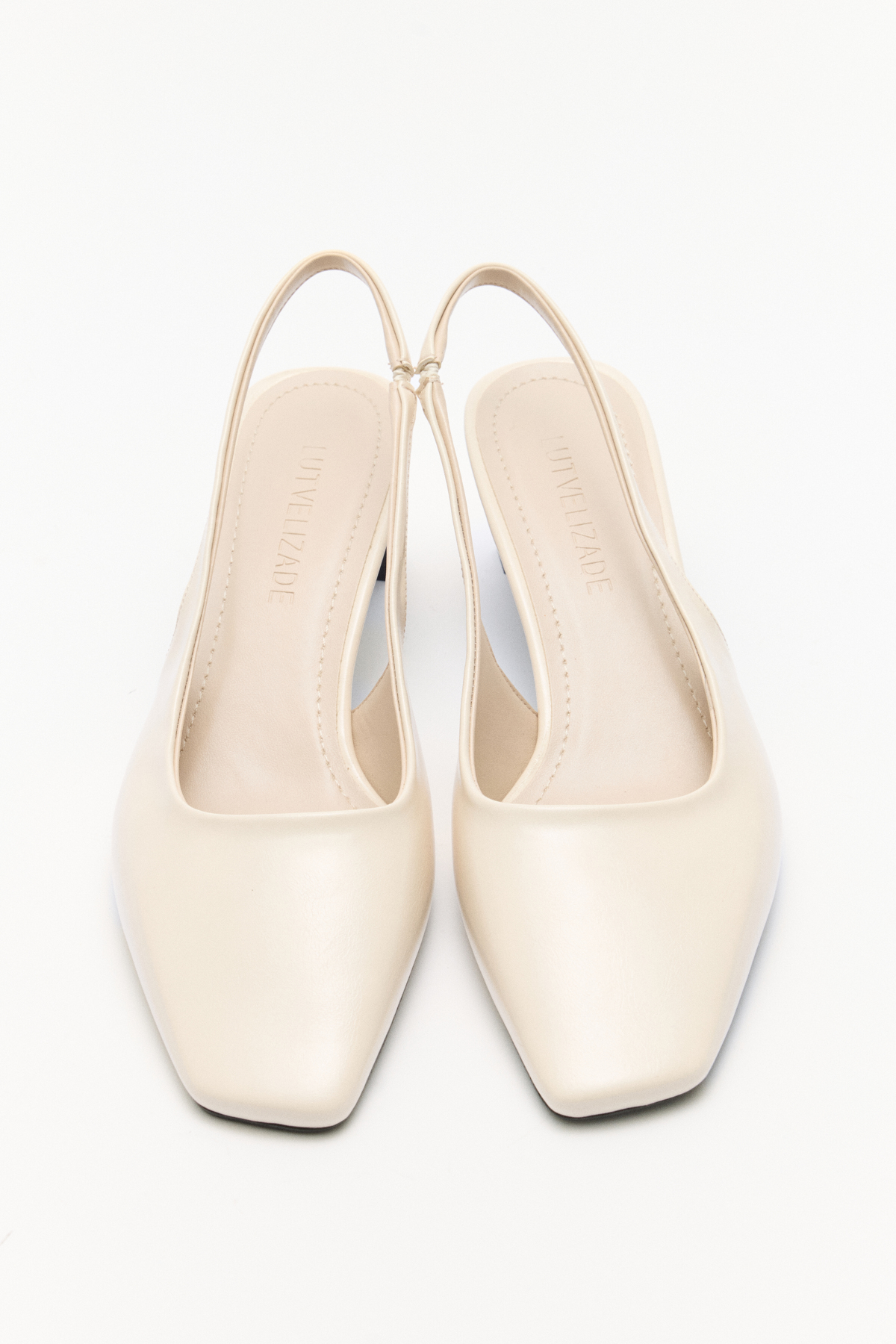 Asimetrik Küt Kemik Kadın Topuklu