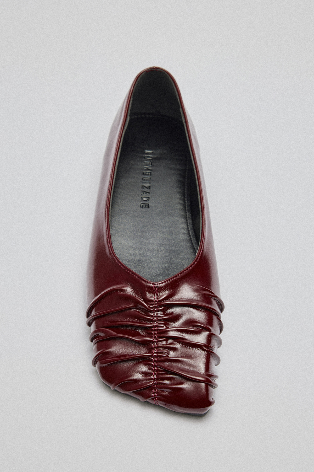 Küt Burun Büzgülü Bordo Kadın Babet