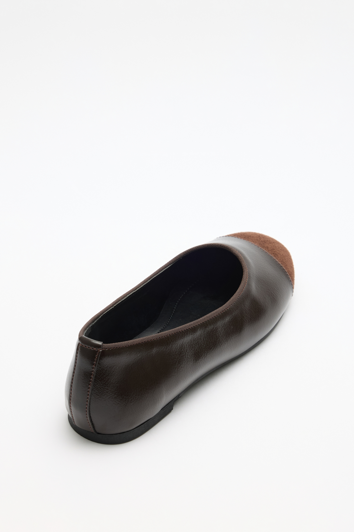 Oval Burun Süet Detaylı Acı Kahve Kadın Babet