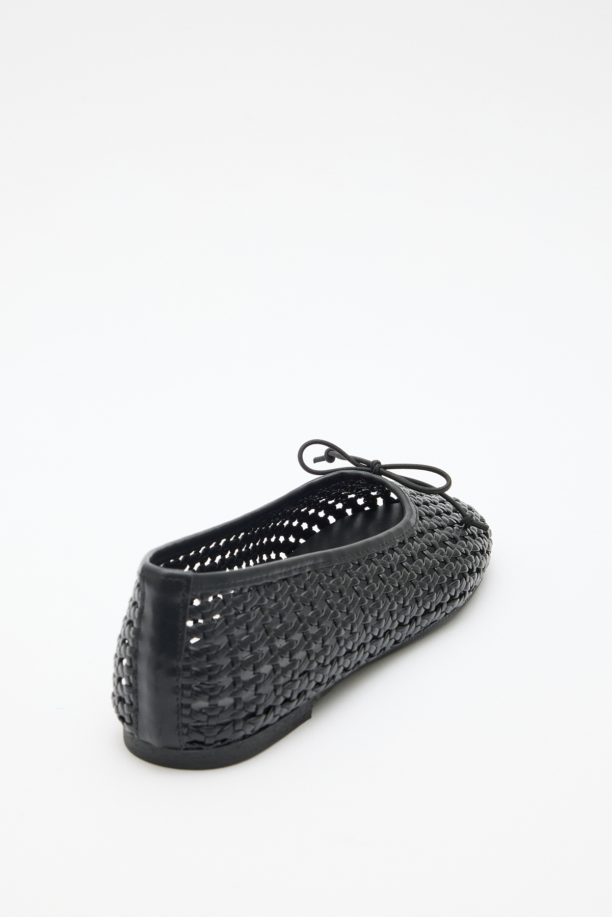 Deri Görünümlü Örgü Siyah Örgü Kadın Babet