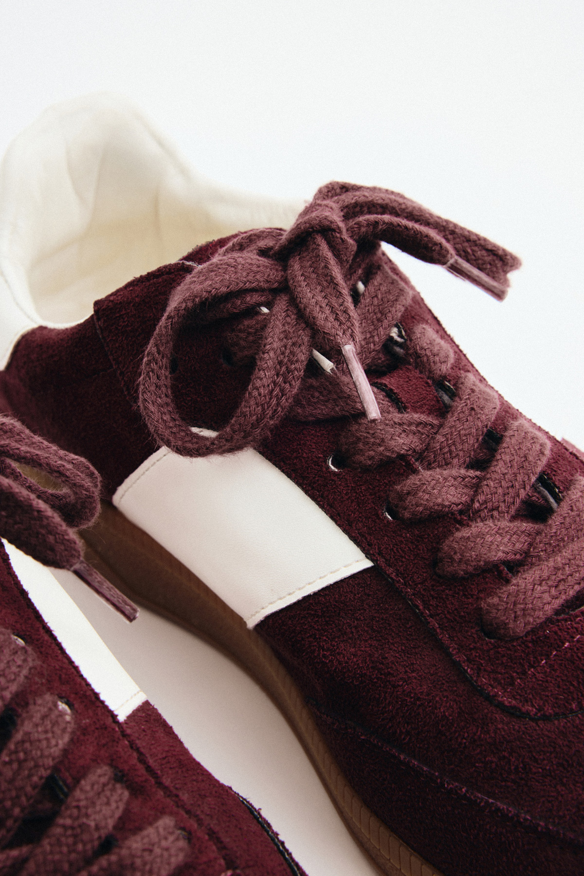 Bağcıklı Şeritli Mürdüm Süet Kadın Spor