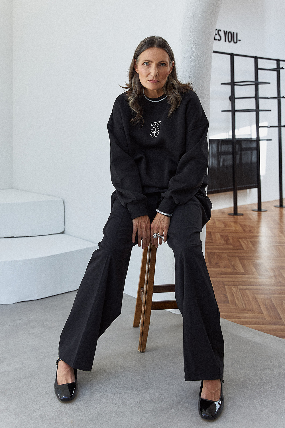 Bisiklet Yaka Love Siyah Kadın Sweatshirt