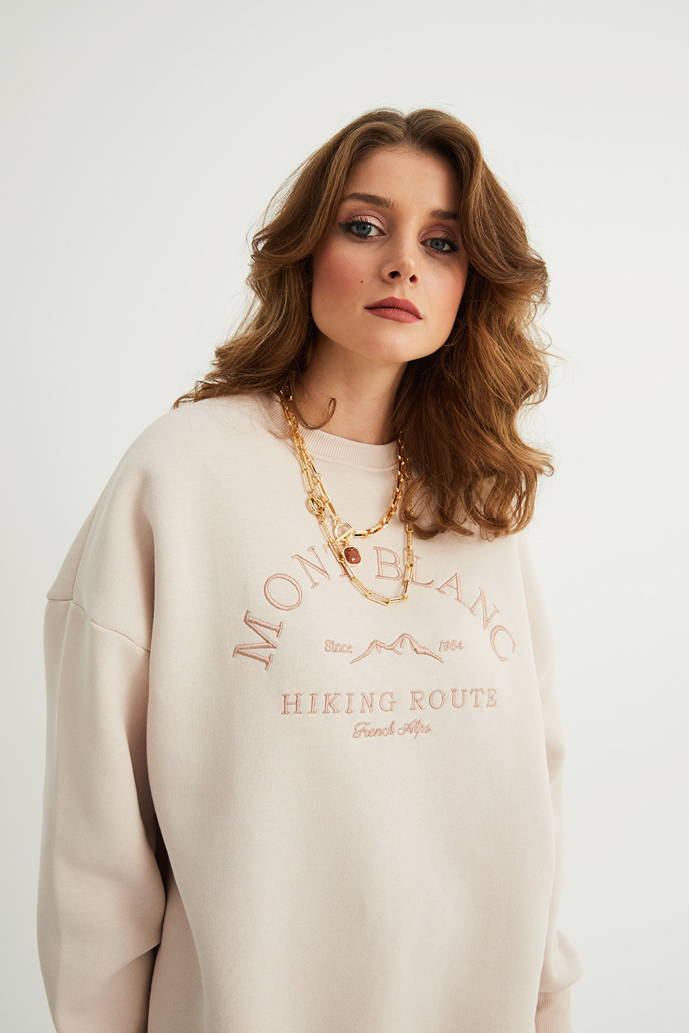 Bisiklet Yaka Oversize Mont Blanc Pudra Kadın Sweatshirt