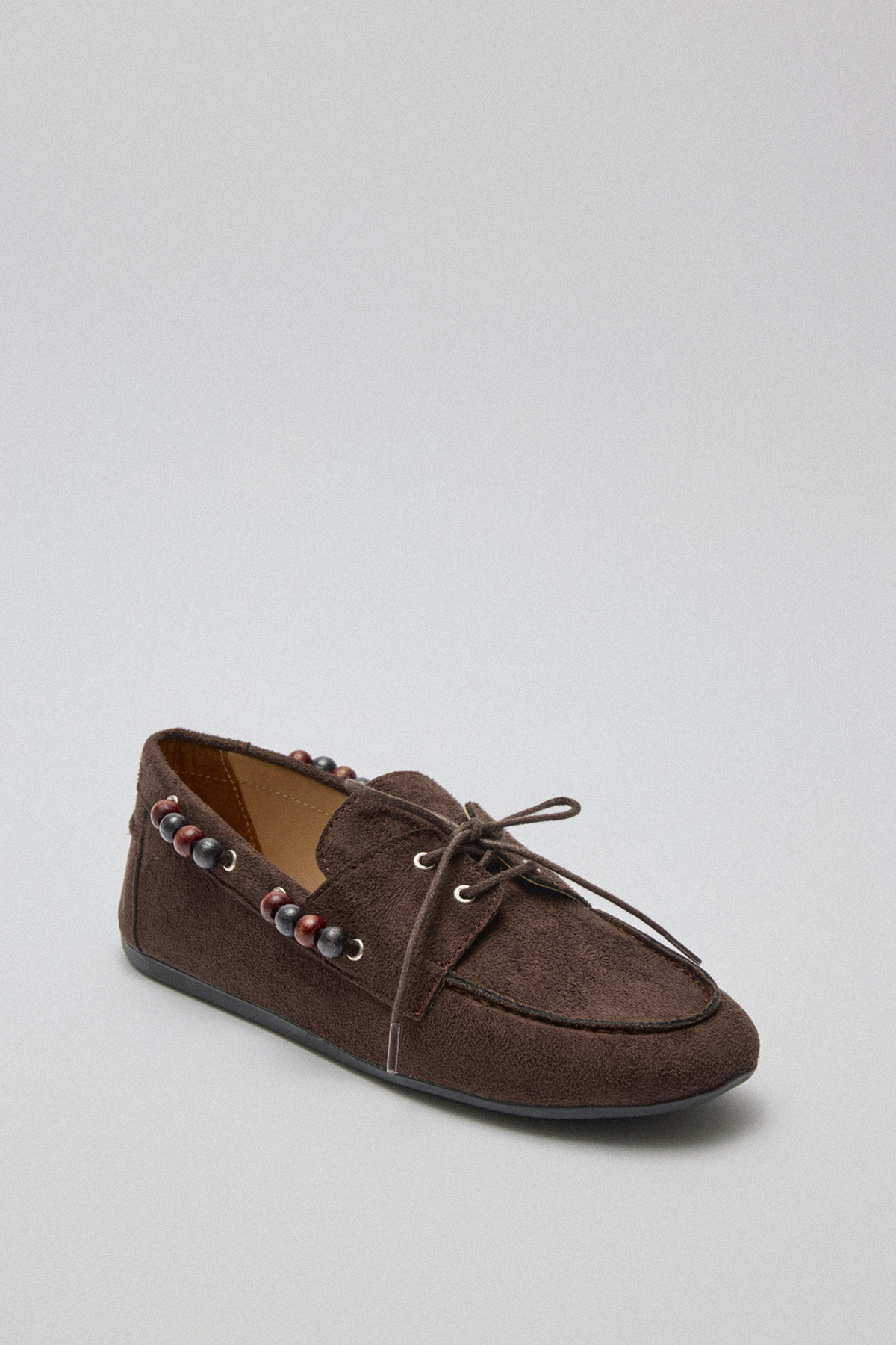 Boncuk Aksesuarlı Bağcıklı Acı Kahve Süet Kadın Loafer