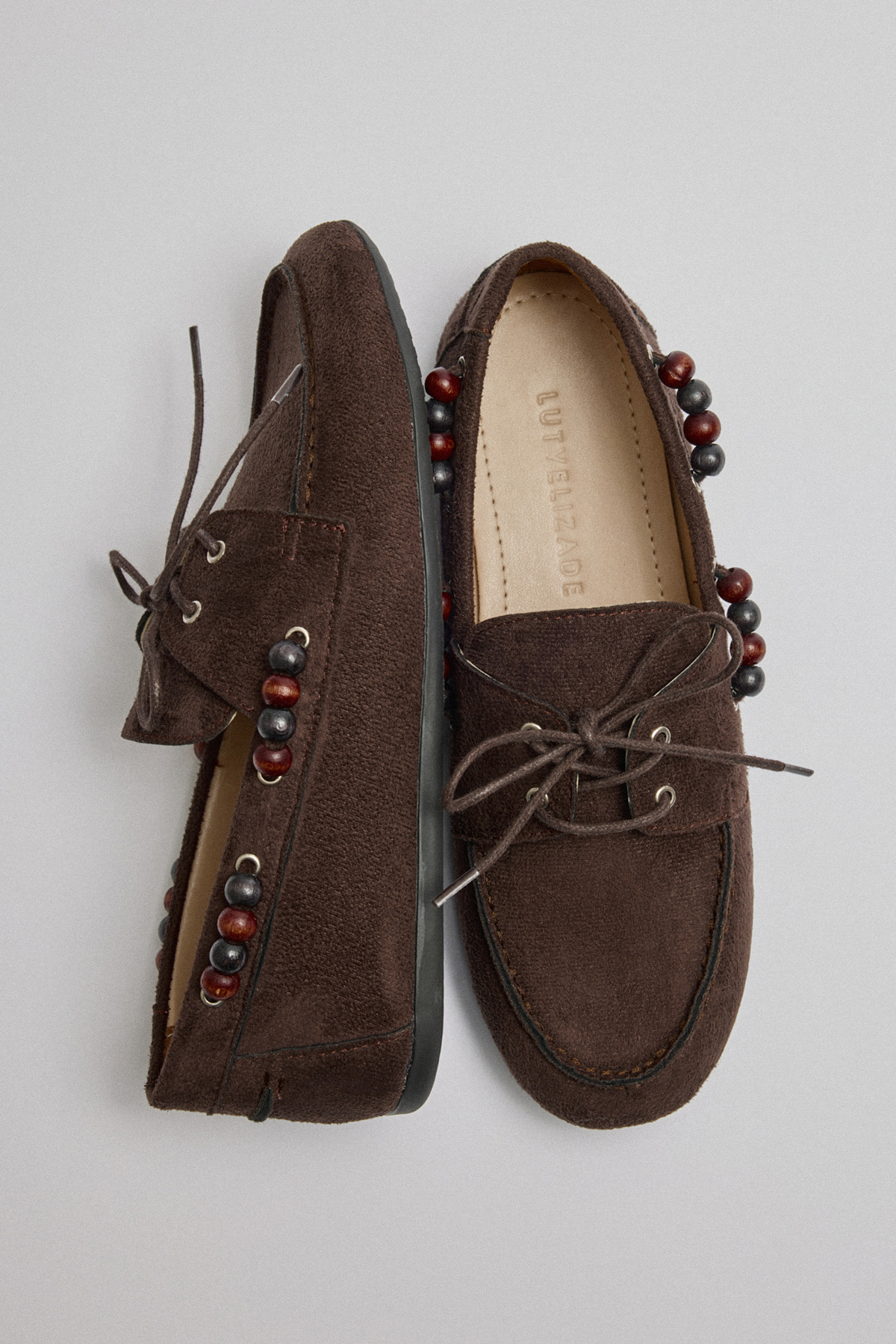 Boncuk Aksesuarlı Bağcıklı Acı Kahve Süet Kadın Loafer