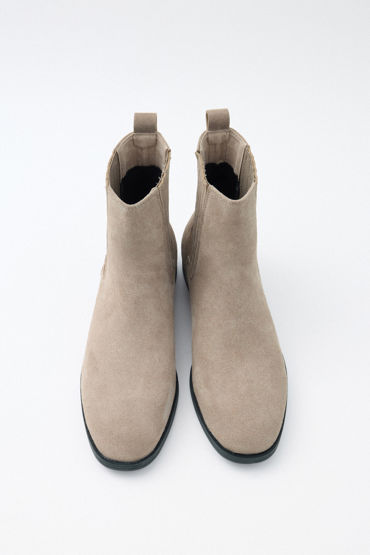 Yanları Lastikli Bilek Boy Vizon Süet Kadın Bot