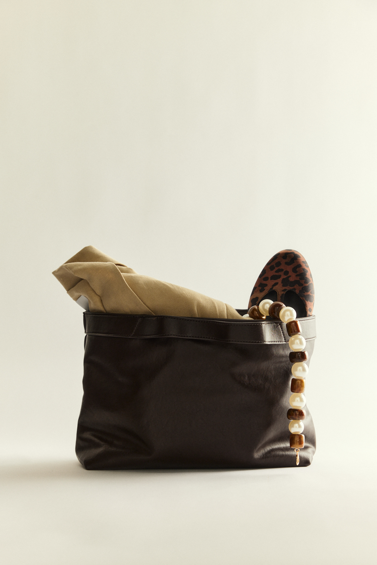 Yumuşak Dokulu Klasik Büyük Boy Acı Kahve Kadın Çanta