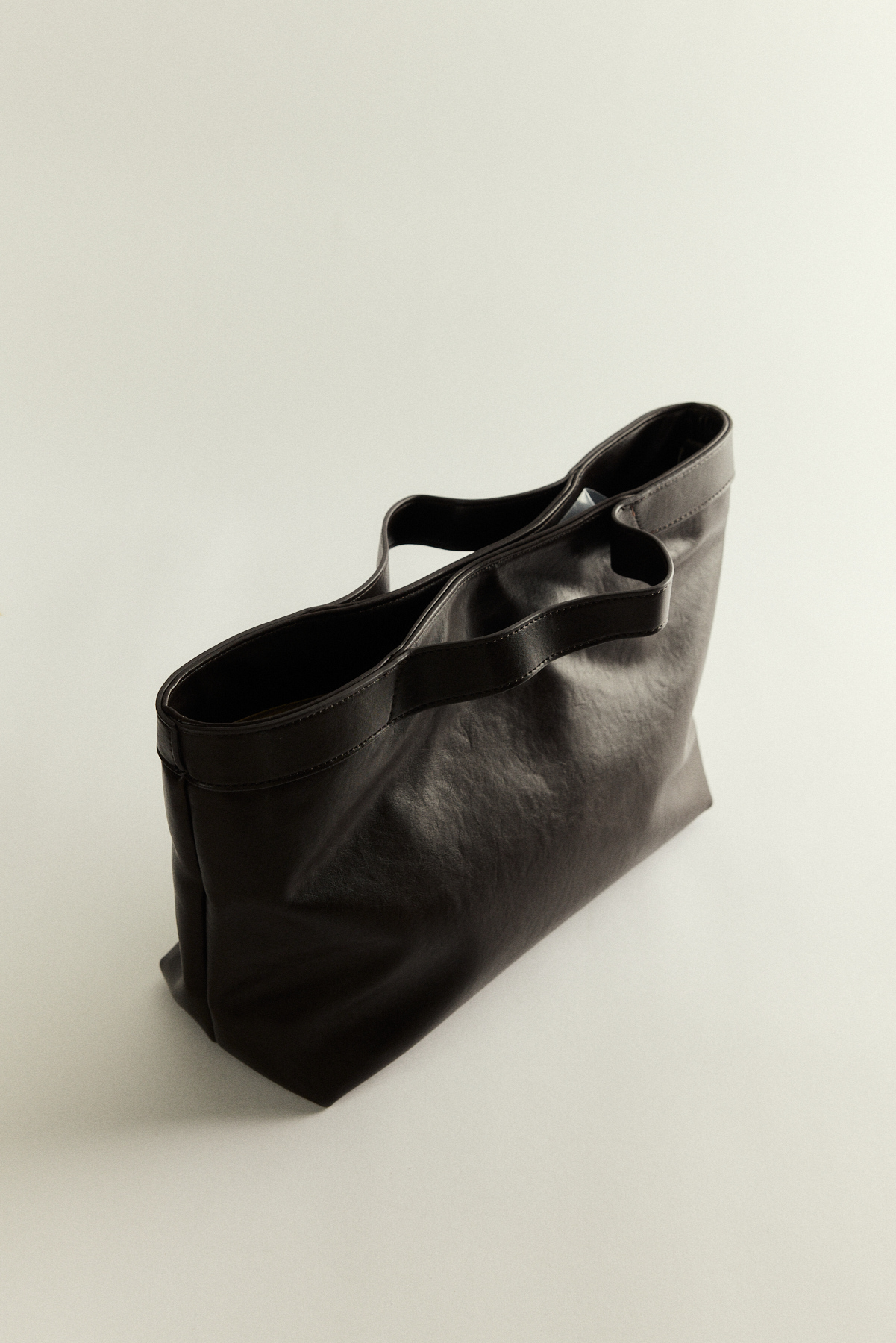 Yumuşak Dokulu Klasik Büyük Boy Acı Kahve Kadın Çanta