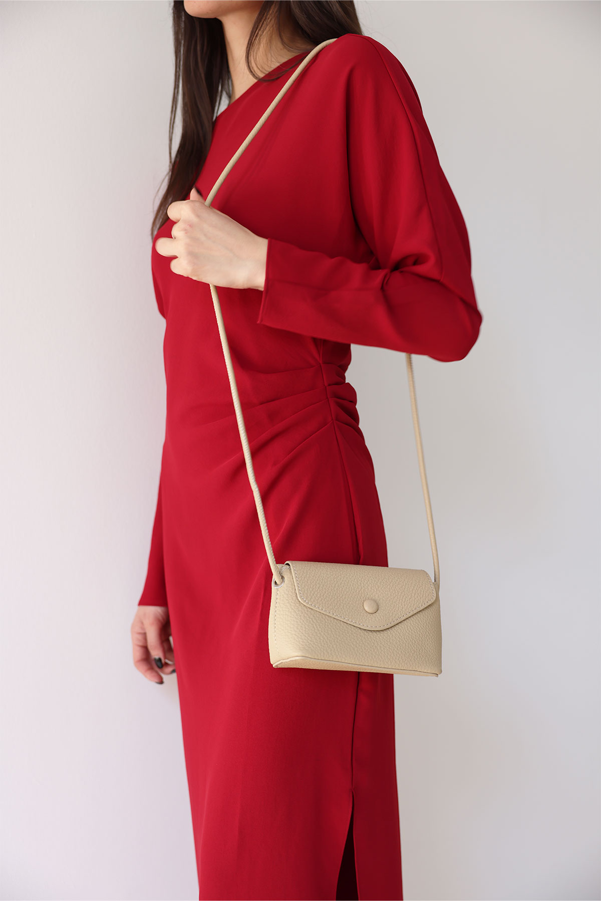 Deri Görünümlü Kapaklı Küçük Vizon Kadın Çanta