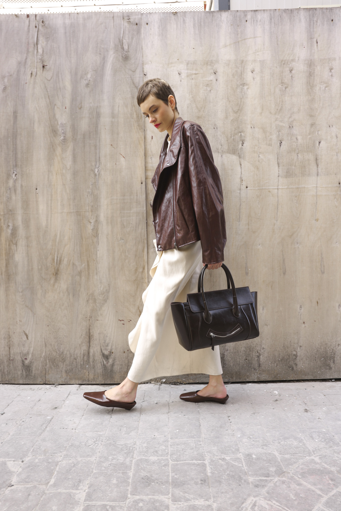 Fermuar Detaylı Geniş Form Acı Kahve Kadın Çanta