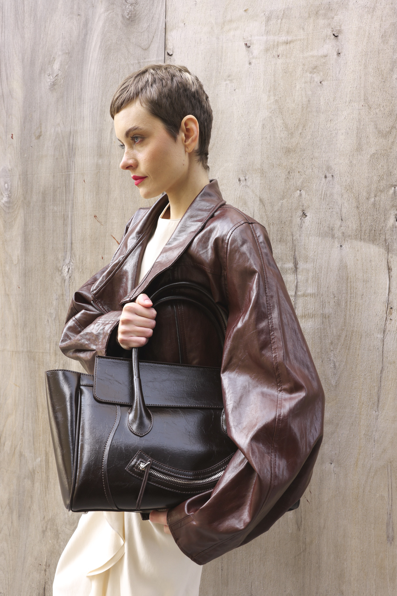 Fermuar Detaylı Geniş Form Acı Kahve Kadın Çanta