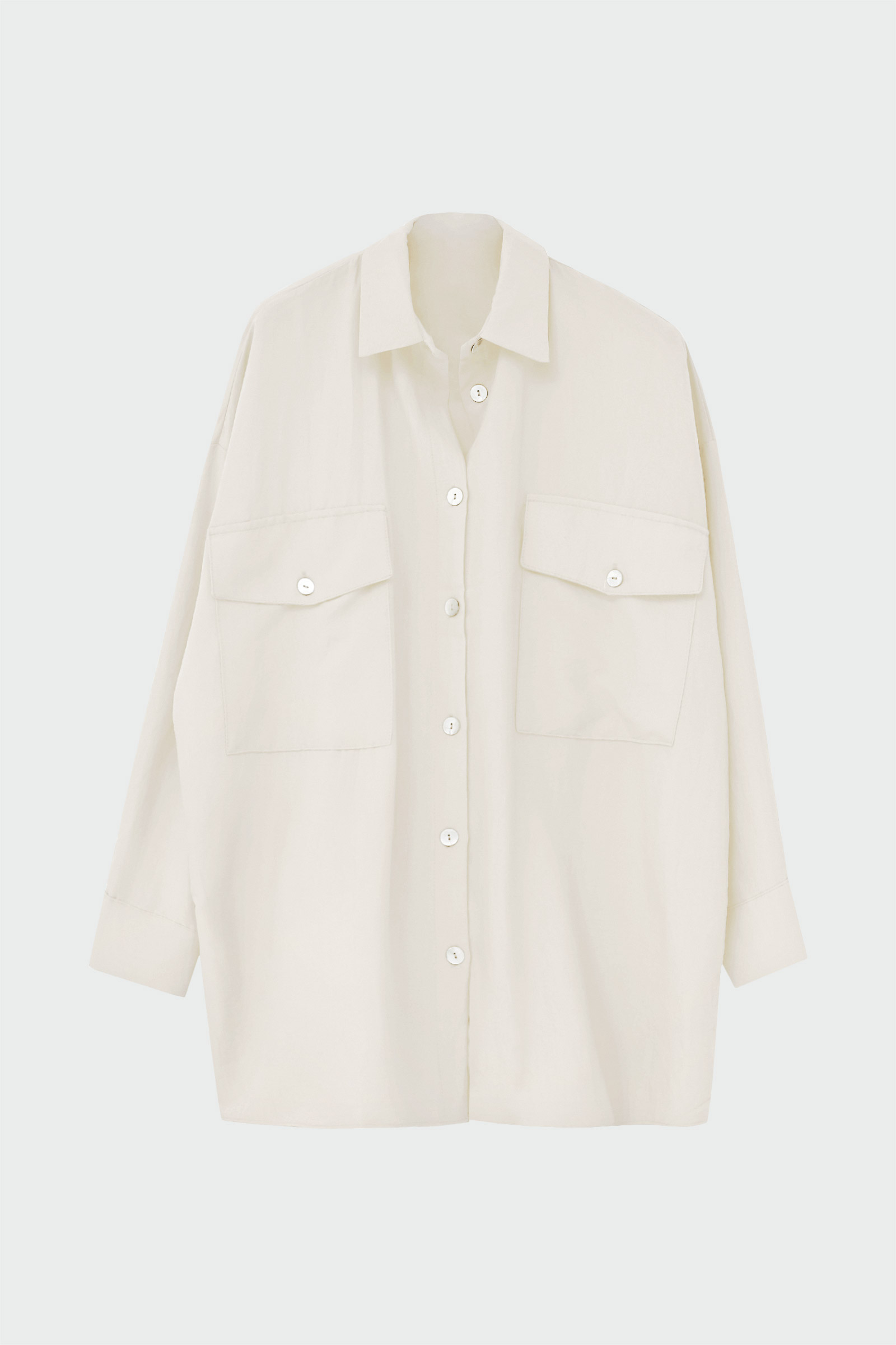 Çift Cepli Oversize Kırık Beyaz Kadın Gömlek