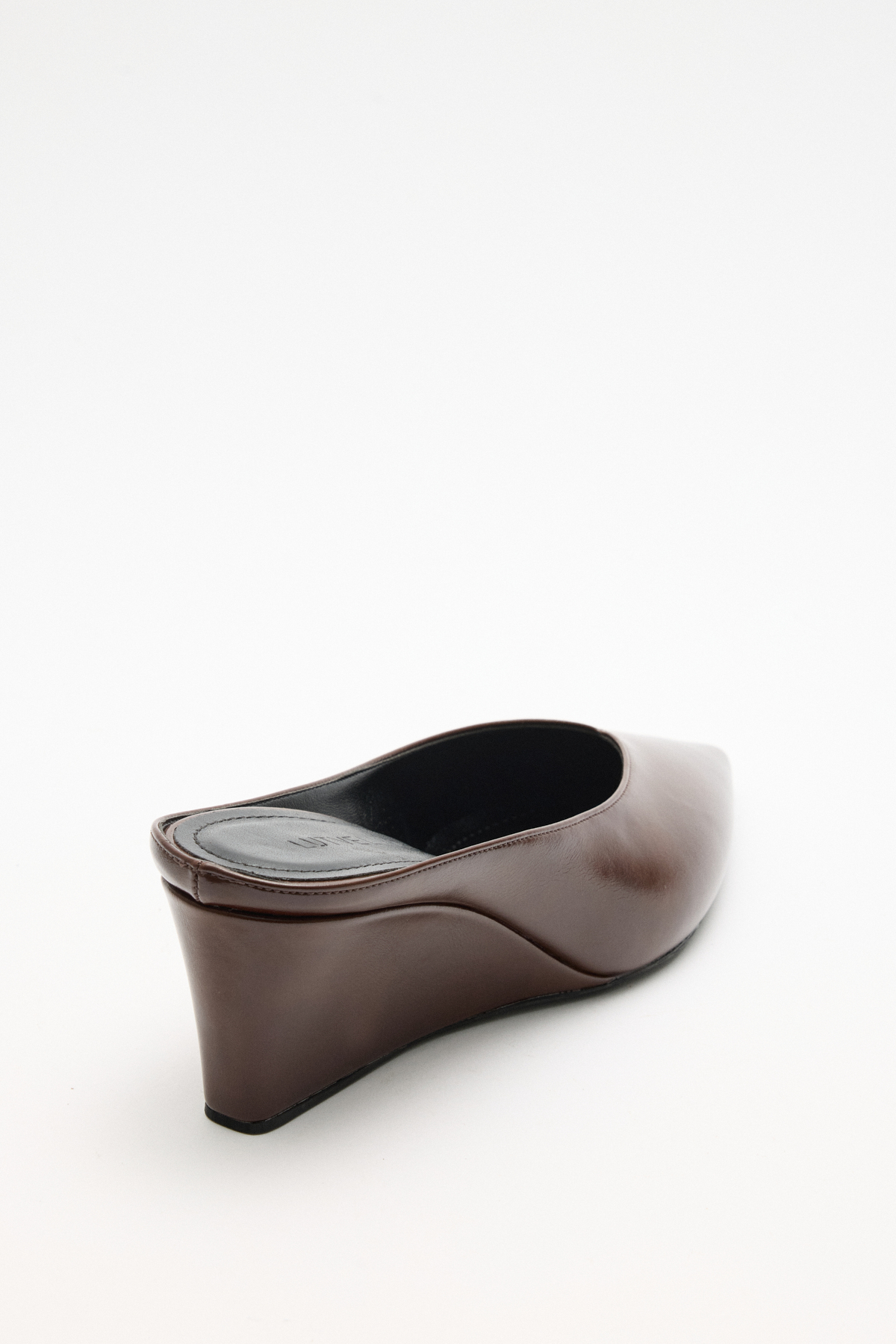 Dekolteli Sivri Burun Acı Kahve Kadın Topuklu