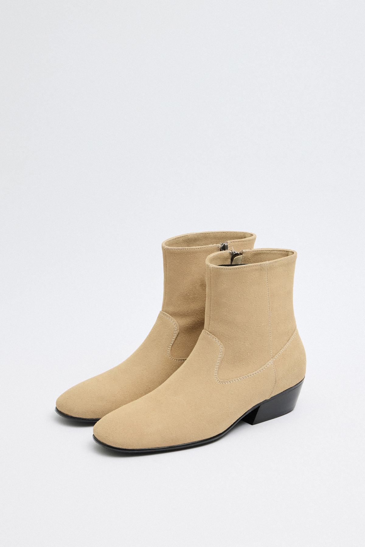 Dikiş Detaylı Bej Süet Kadın Bot