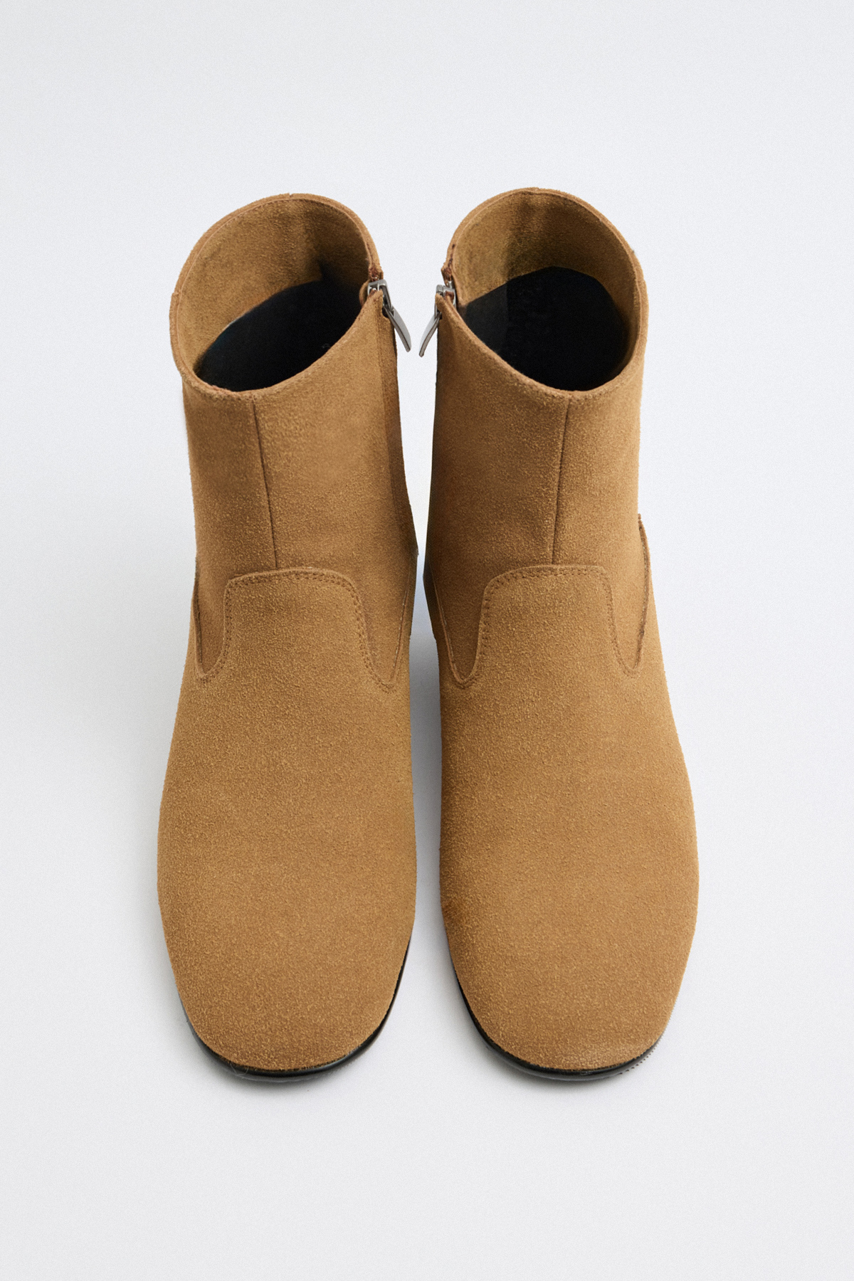 Dikiş Detaylı Taba Süet Kadın Bot