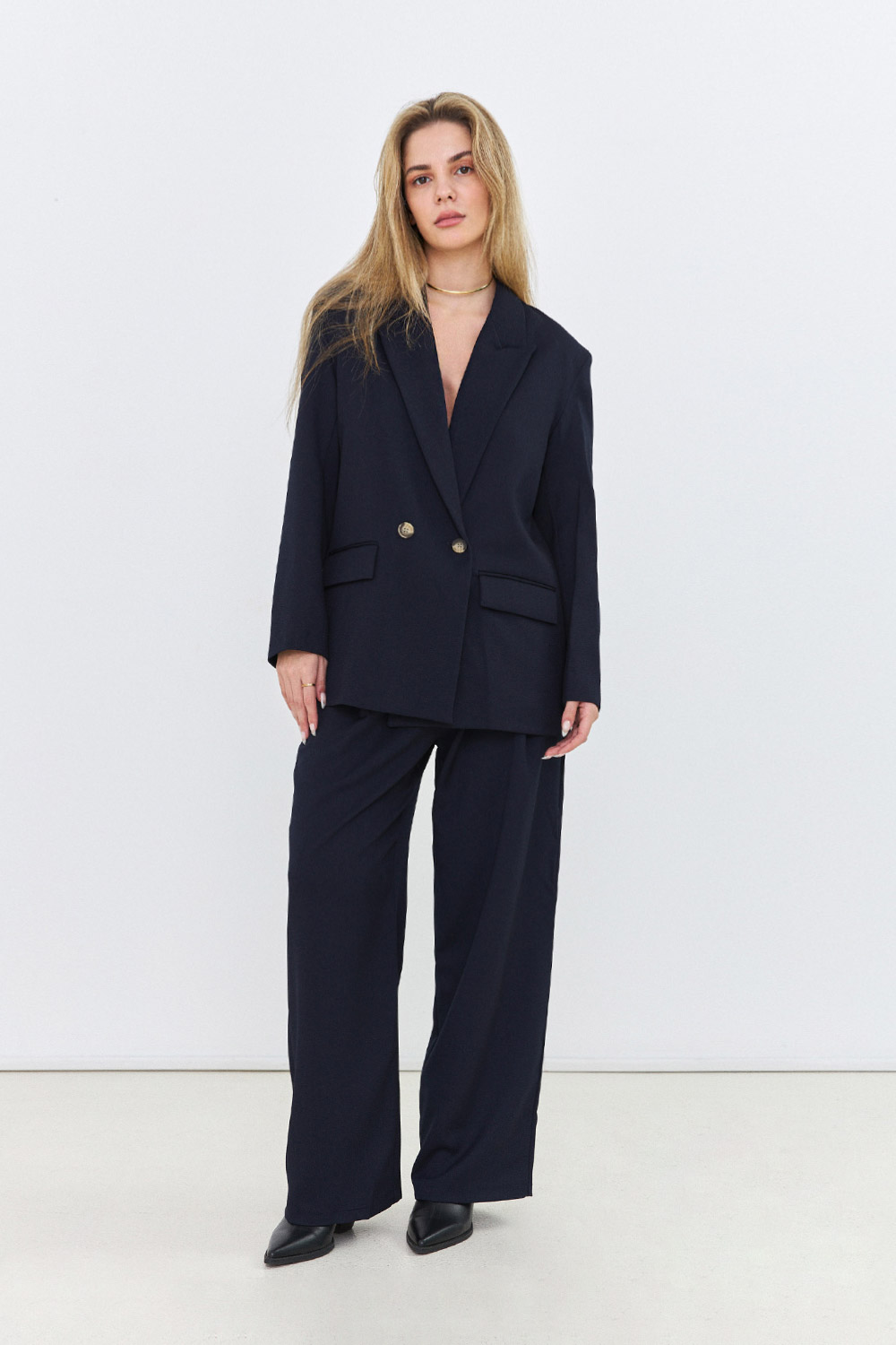 Düğmeli Kruvaze Oversize Lacivert Kadın Ceket