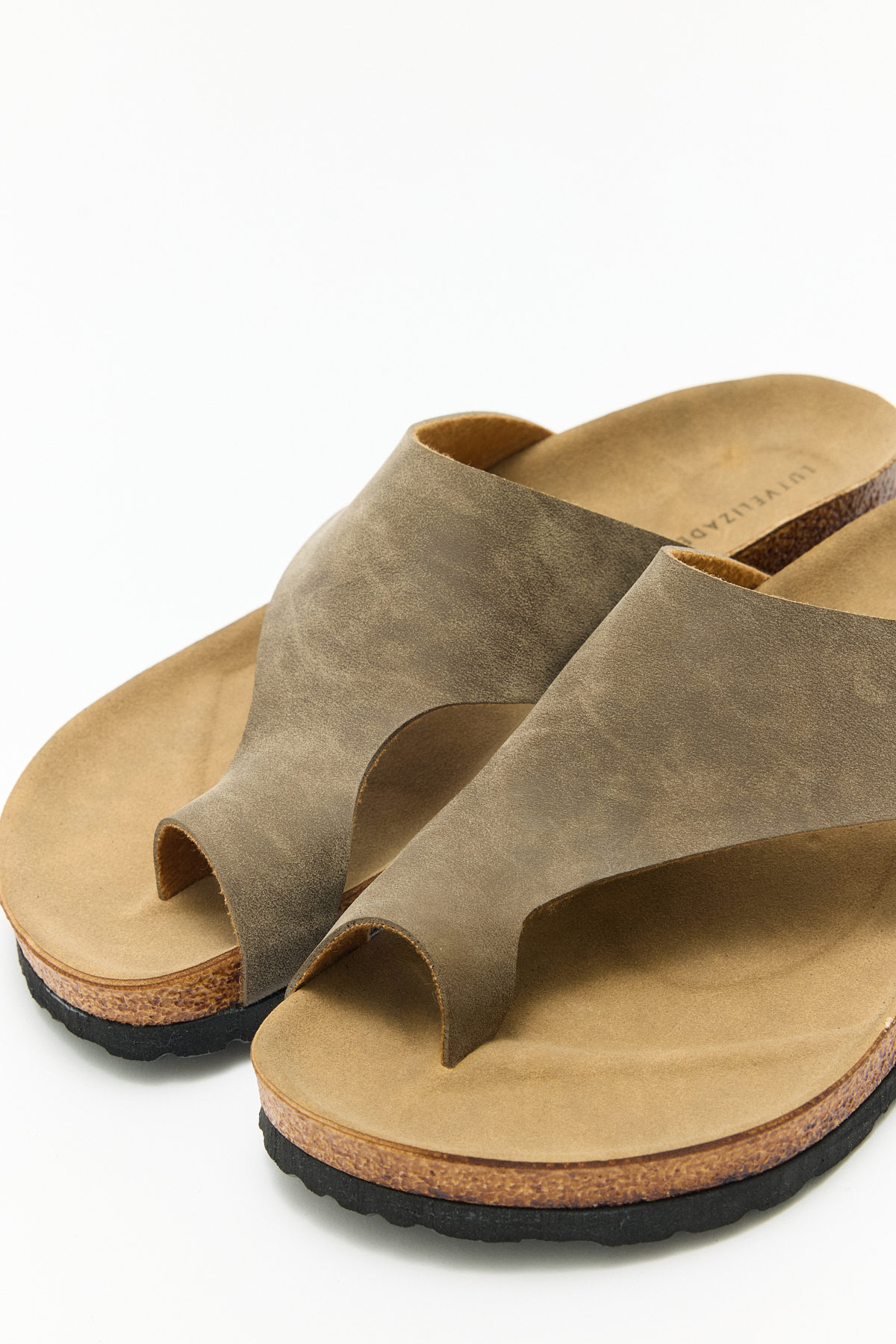 Geniş Bant Parmak Arası Vizon Süet Kadın Terlik