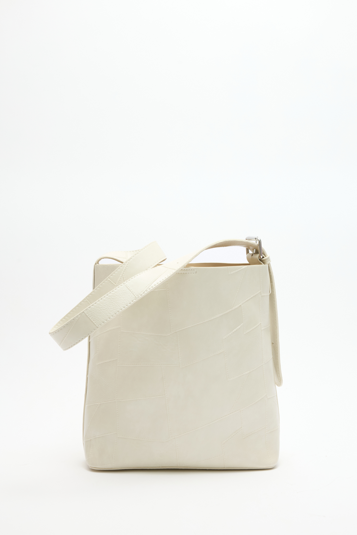 Geometrik Dokulu Deri Görünümlü Kırık Beyaz Kadın Çanta