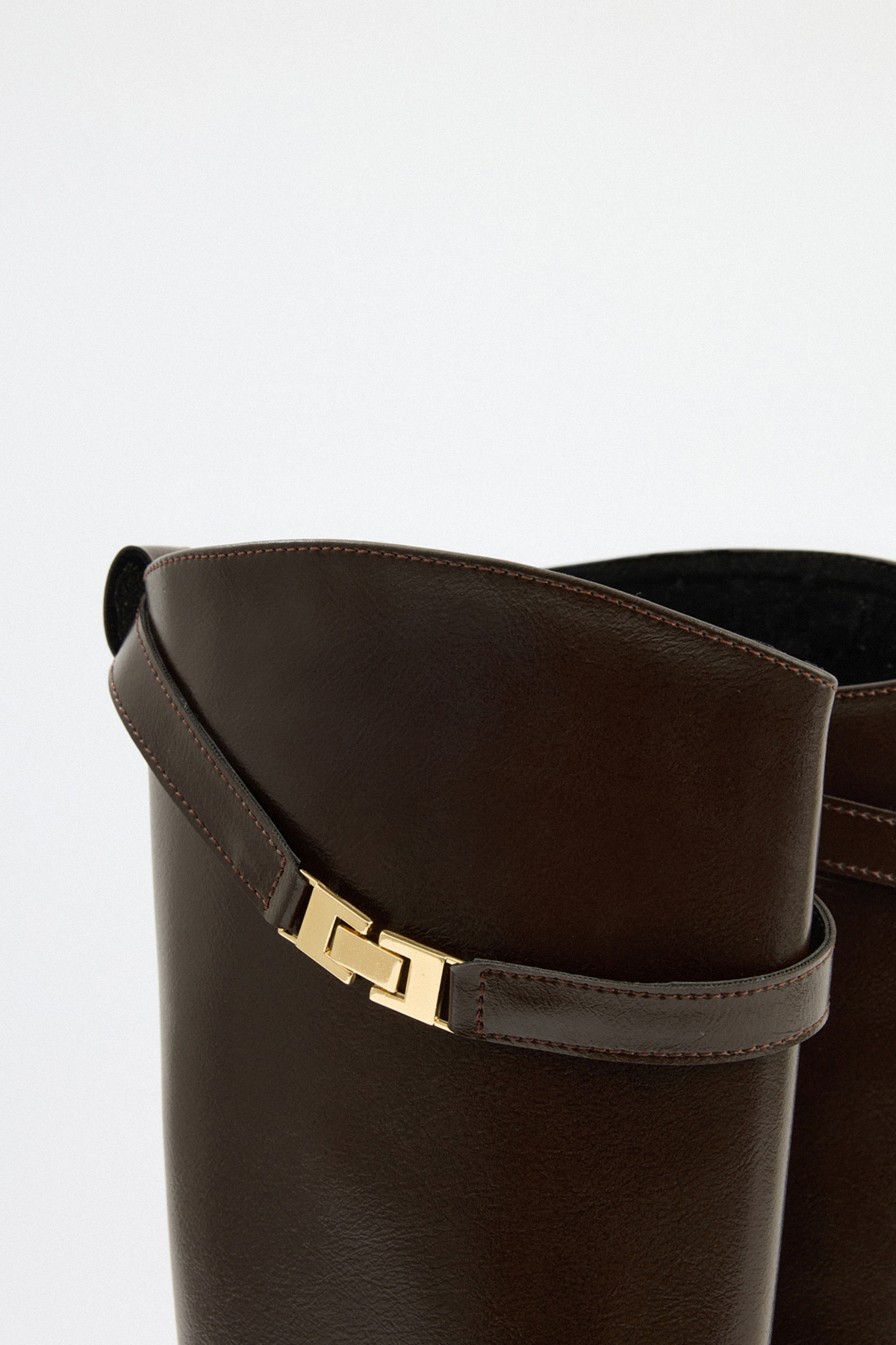 Gold Aksesuar Detaylı Acı Kahve Kadın Çizme