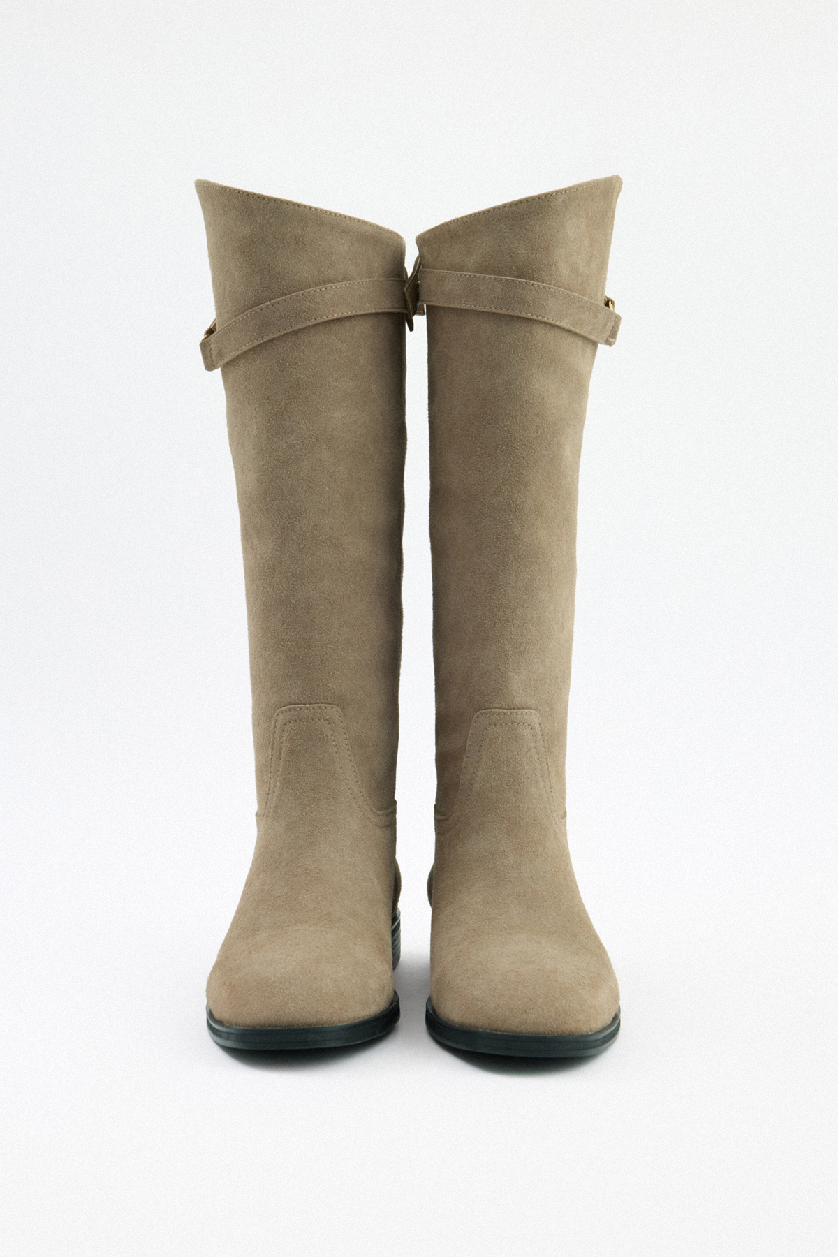 Gold Aksesuar Detaylı Vizon Süet Kadın Çizme