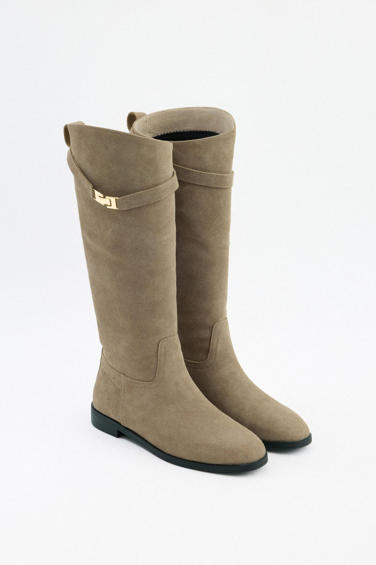 Gold Aksesuar Detaylı Vizon Süet Kadın Çizme