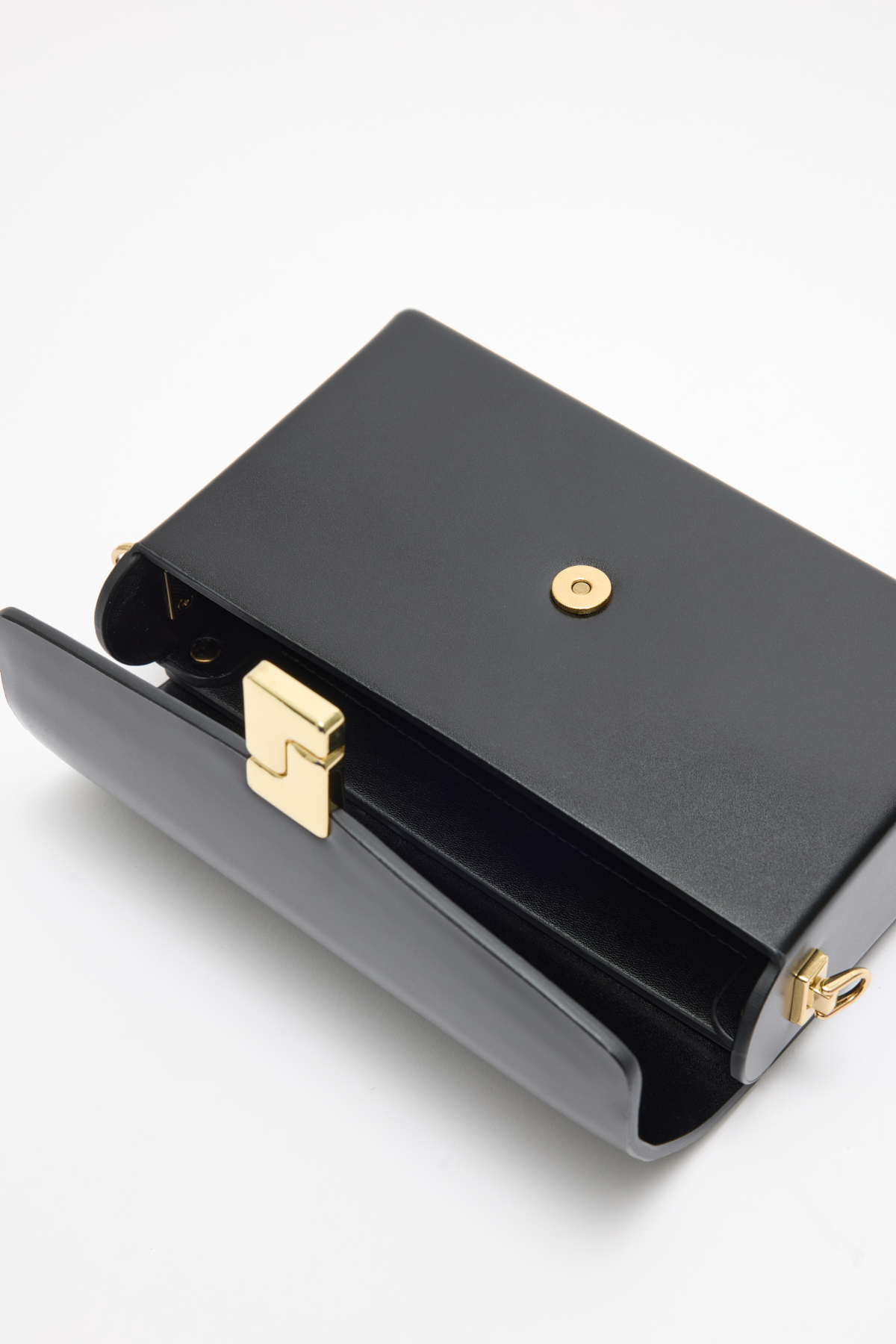 Gold Kilit Detaylı Siyah Kadın Çanta