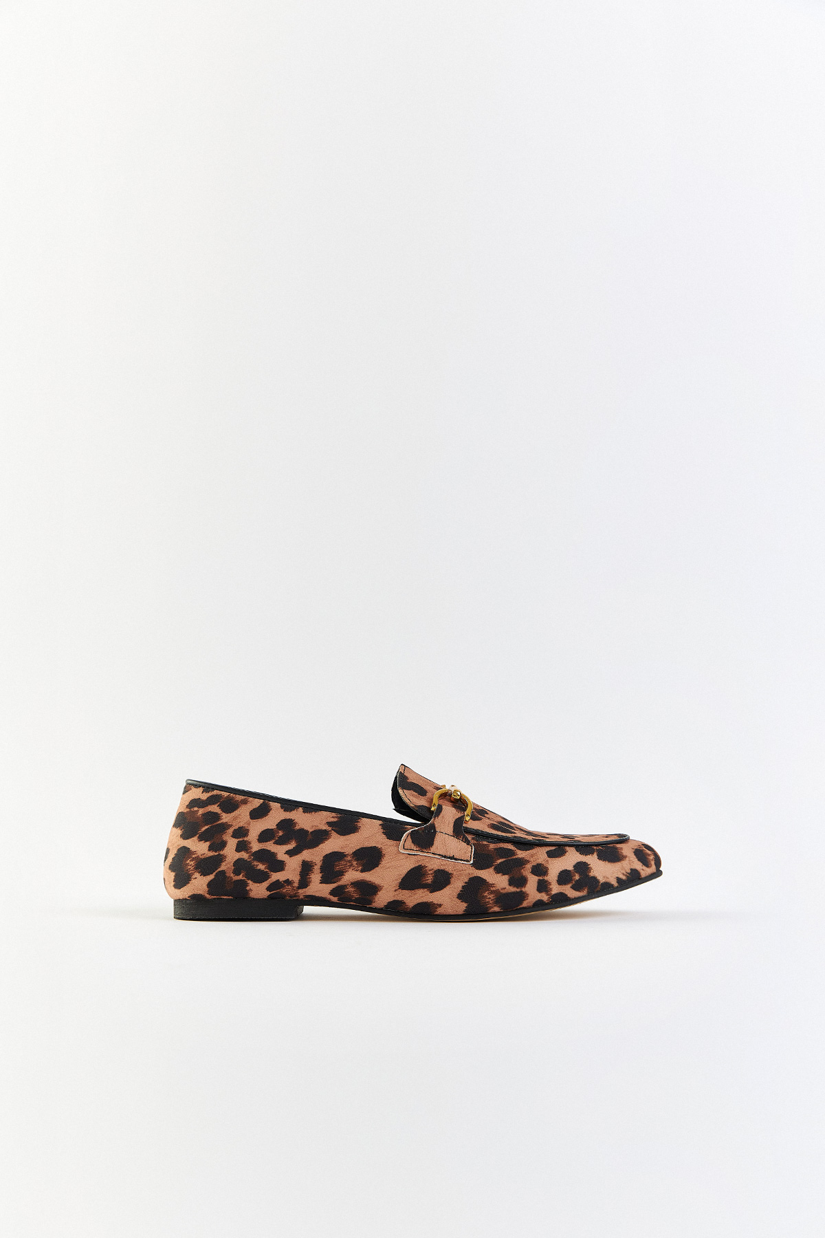Gold Toka Detaylı Loafer Leopar Kadın Babet