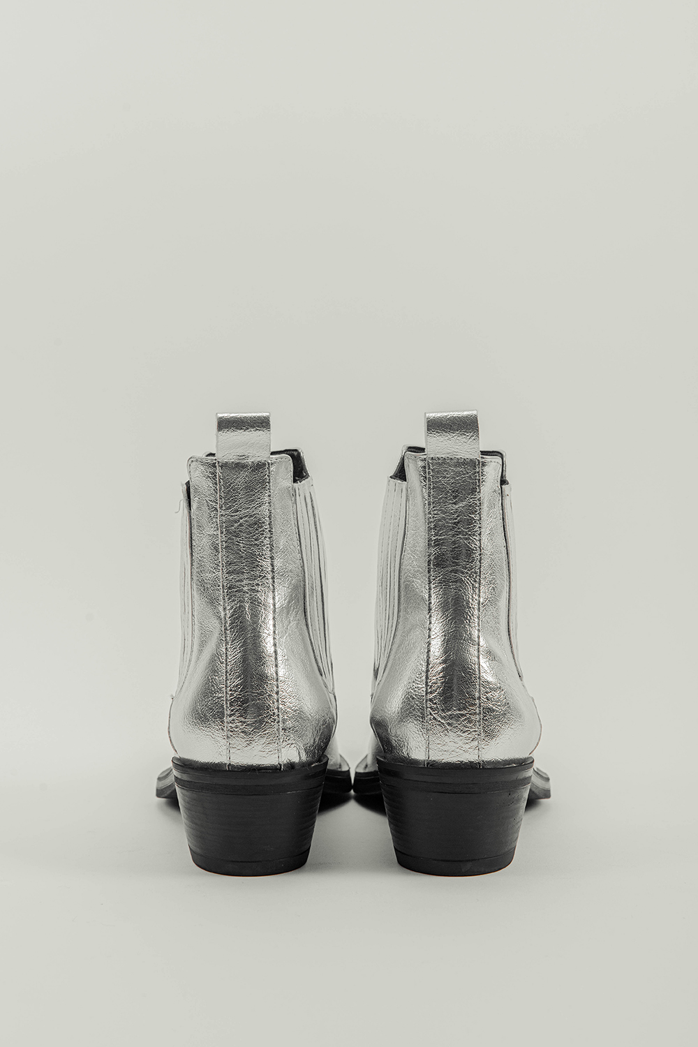 Harper Gümüş Kadın Bot