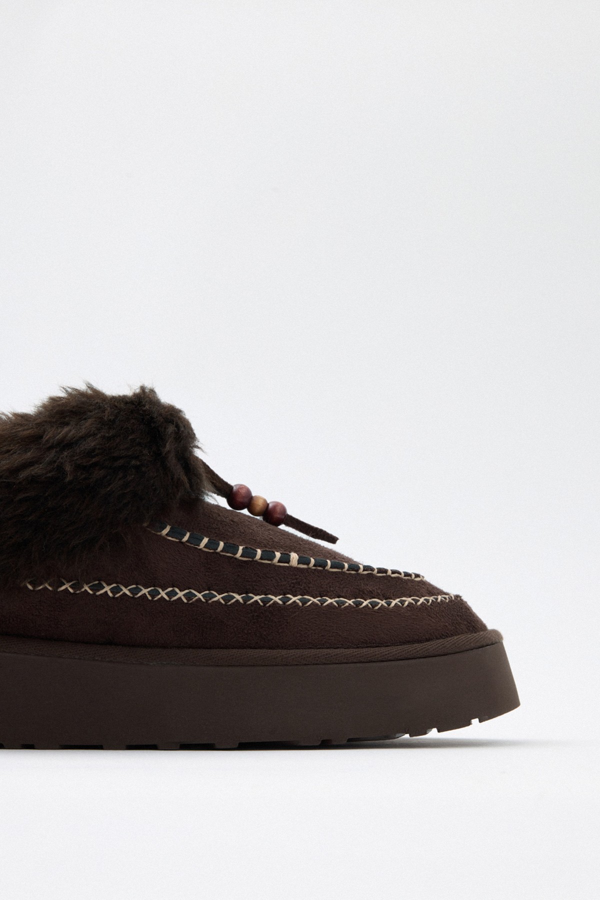 İçi Kürklü Boncuk İşlemeli Acı Kahve Süet Kadın Bot