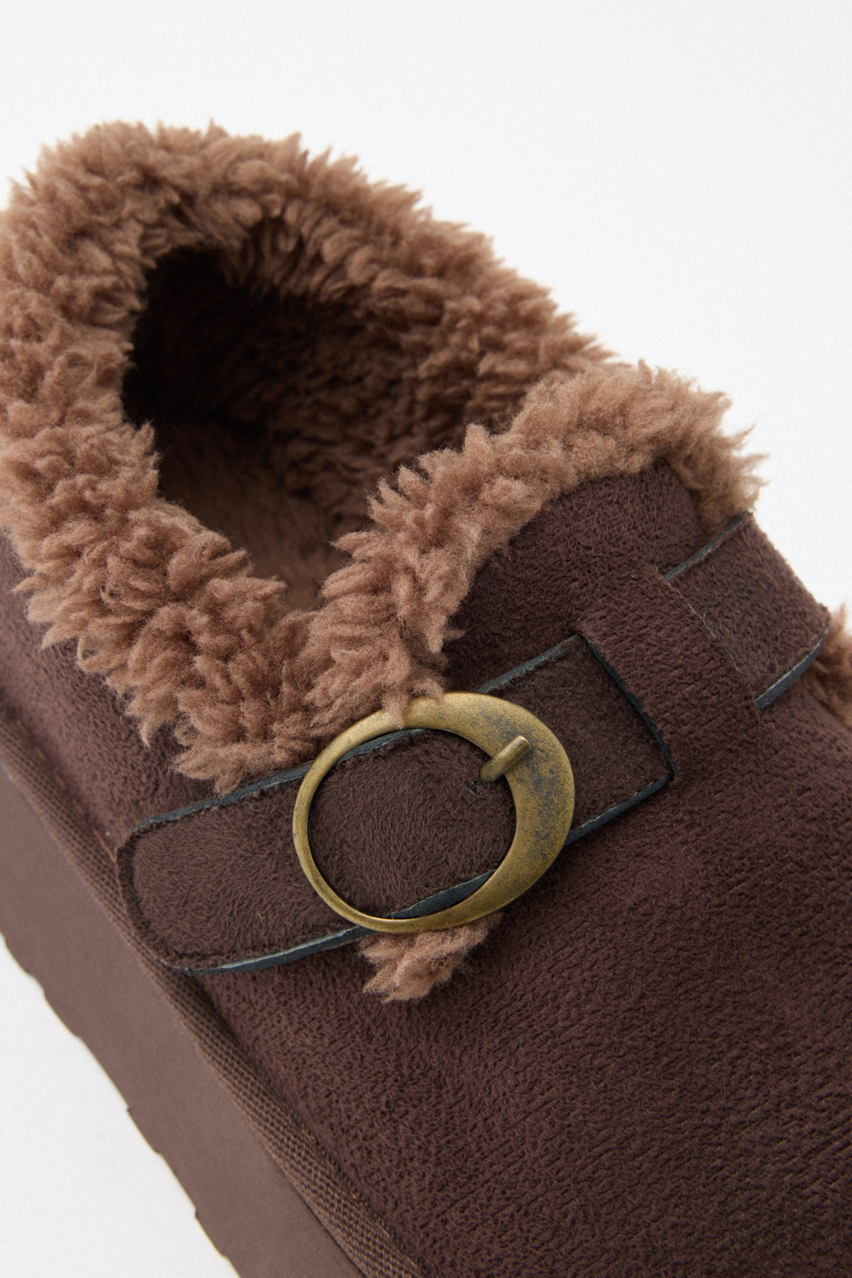 İçi Kürklü Eskitme Tokalı Acı Kahve Süet Kadın Bot