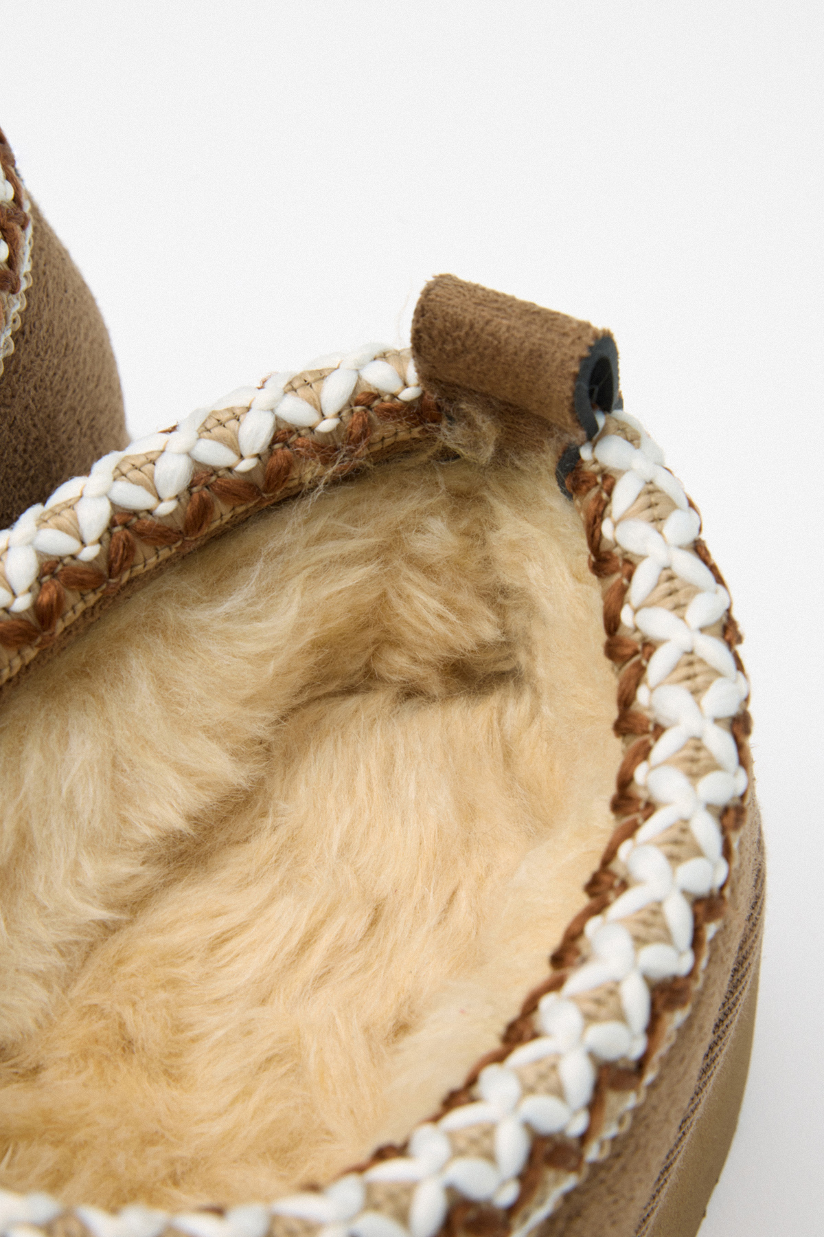 İçi Kürklü İşleme Detaylı Vizon Süet Kadın Bot