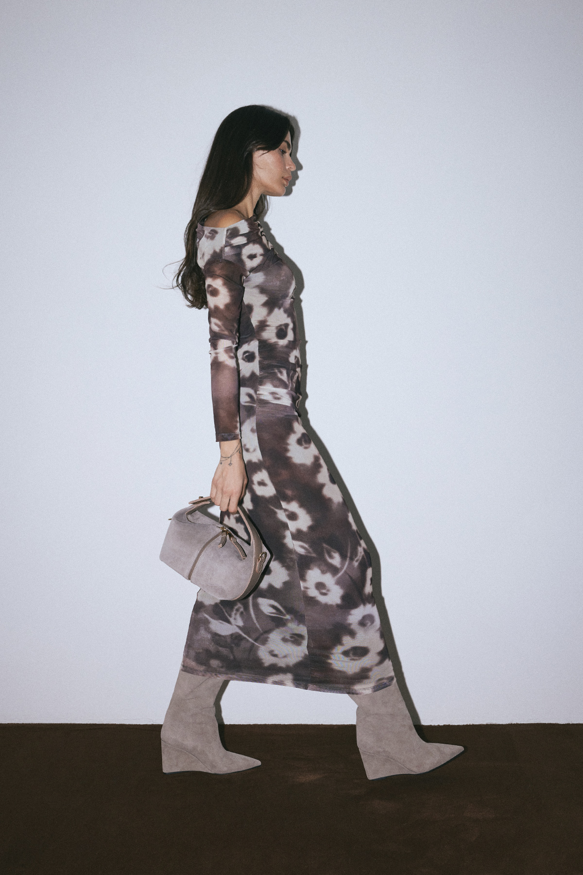 Kısa Kalın Saplı Vizon Süet Kadın Çanta