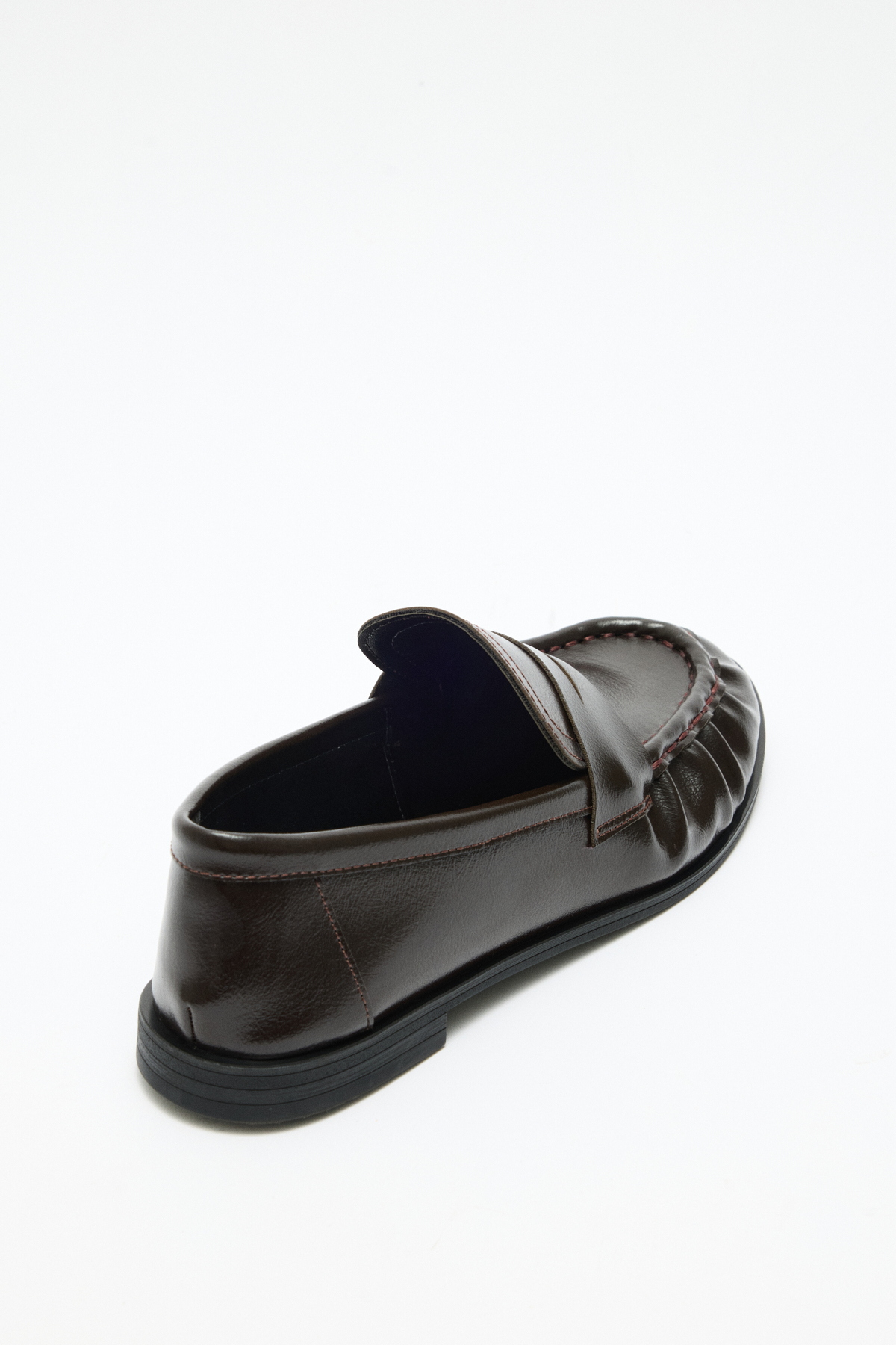 Klasik Deri Görünümlü Oval Burun Acı Kahve Kadın Loafer