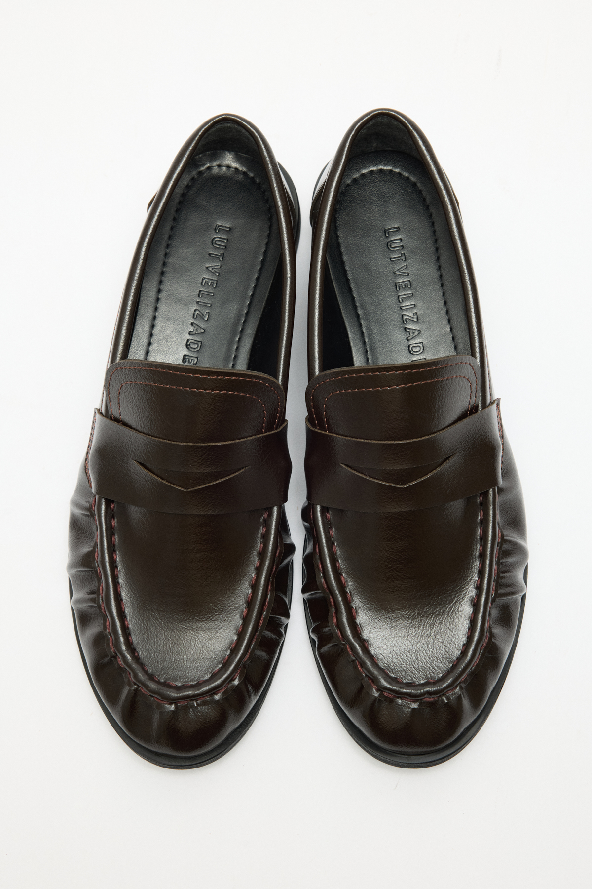 Klasik Deri Görünümlü Oval Burun Acı Kahve Kadın Loafer