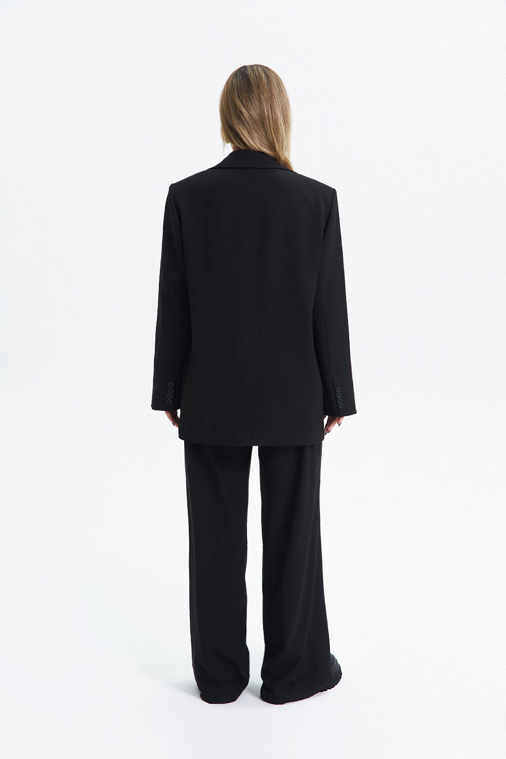 Kol Detaylı Balance Vatkalı Blazer Siyah Kadın Ceket