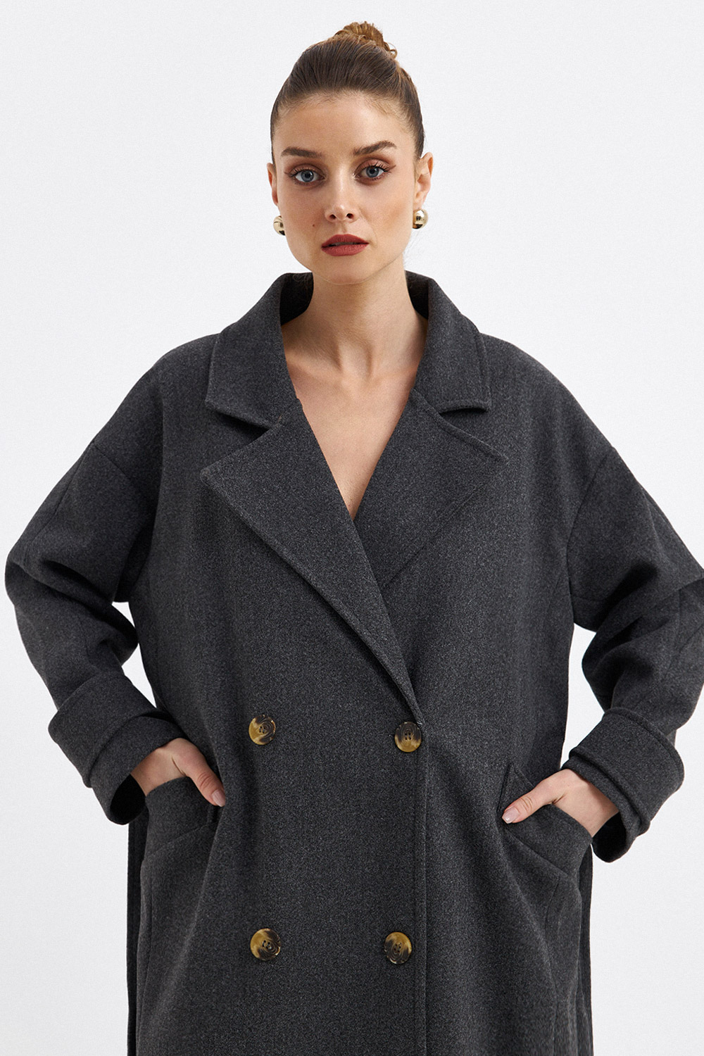 Kol Detaylı Kemerli Kaşe Füme Kadın Kaban