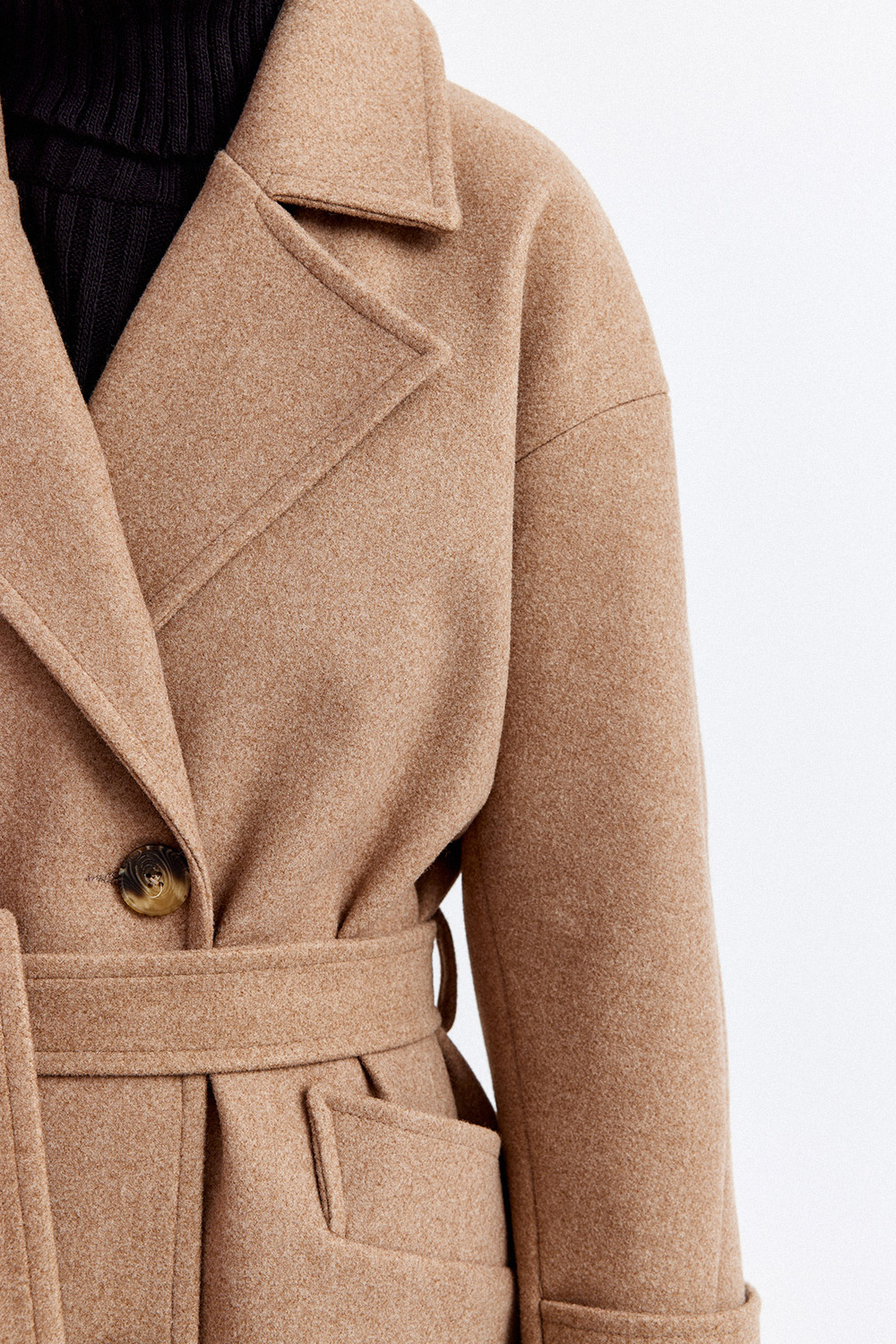 Kuşaklı Çift Düğmeli Kalın Koyu Bej Kadın Kaban