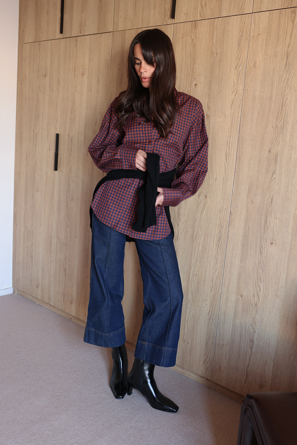 Küt Burun Bilek Üstü Siyah Kadın Bot