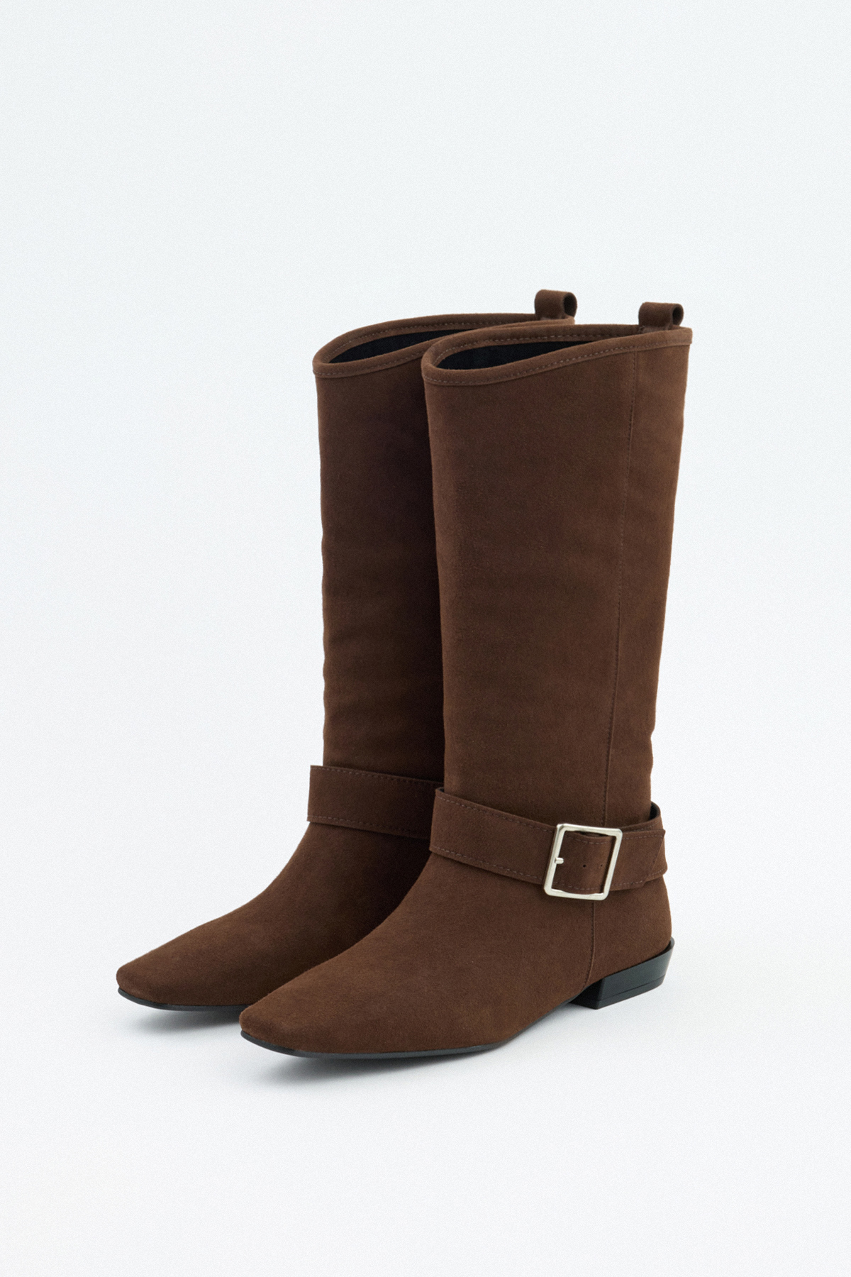Küt Burun Kemer Detaylı Acı Kahve Süet Kadın Çizme