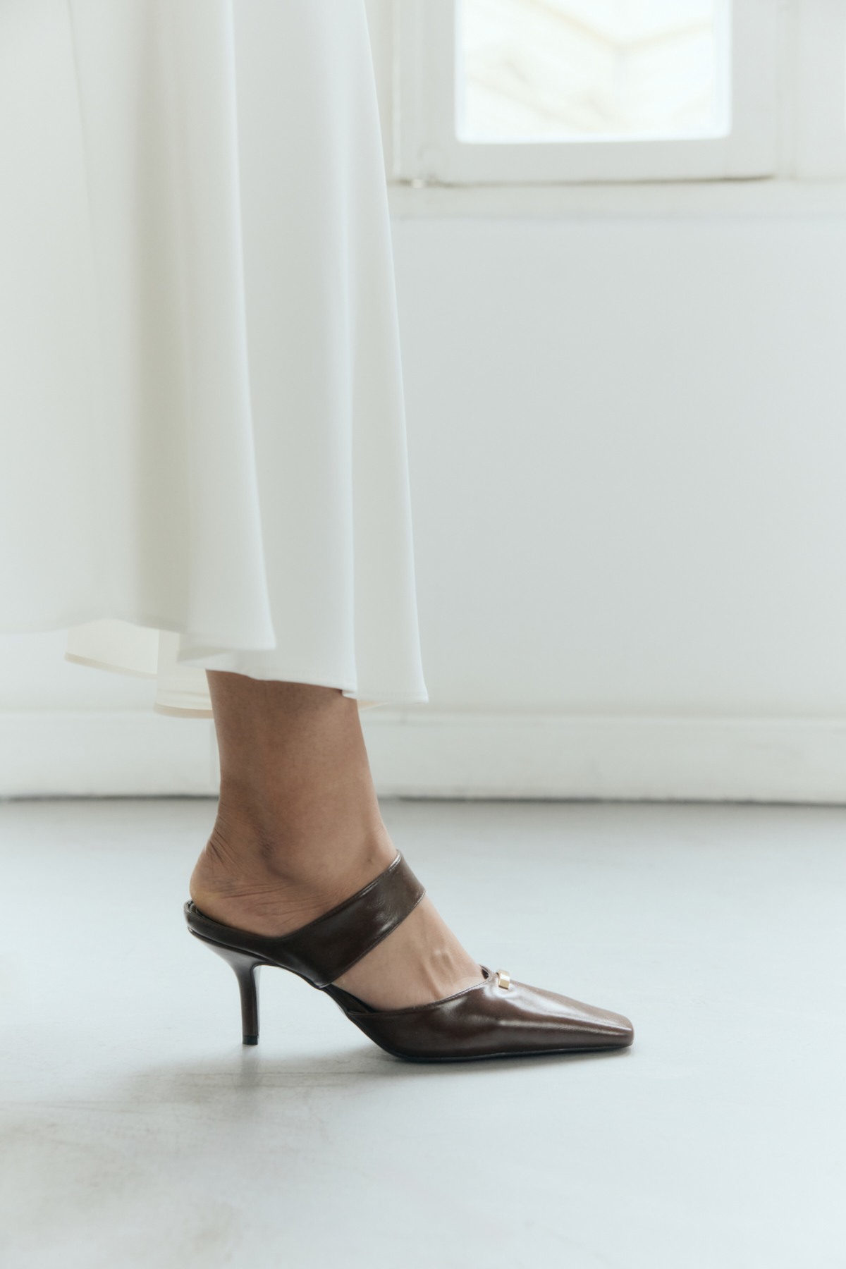 Küt Burun Toka Detaylı Acı Kahve Kadın Topuklu