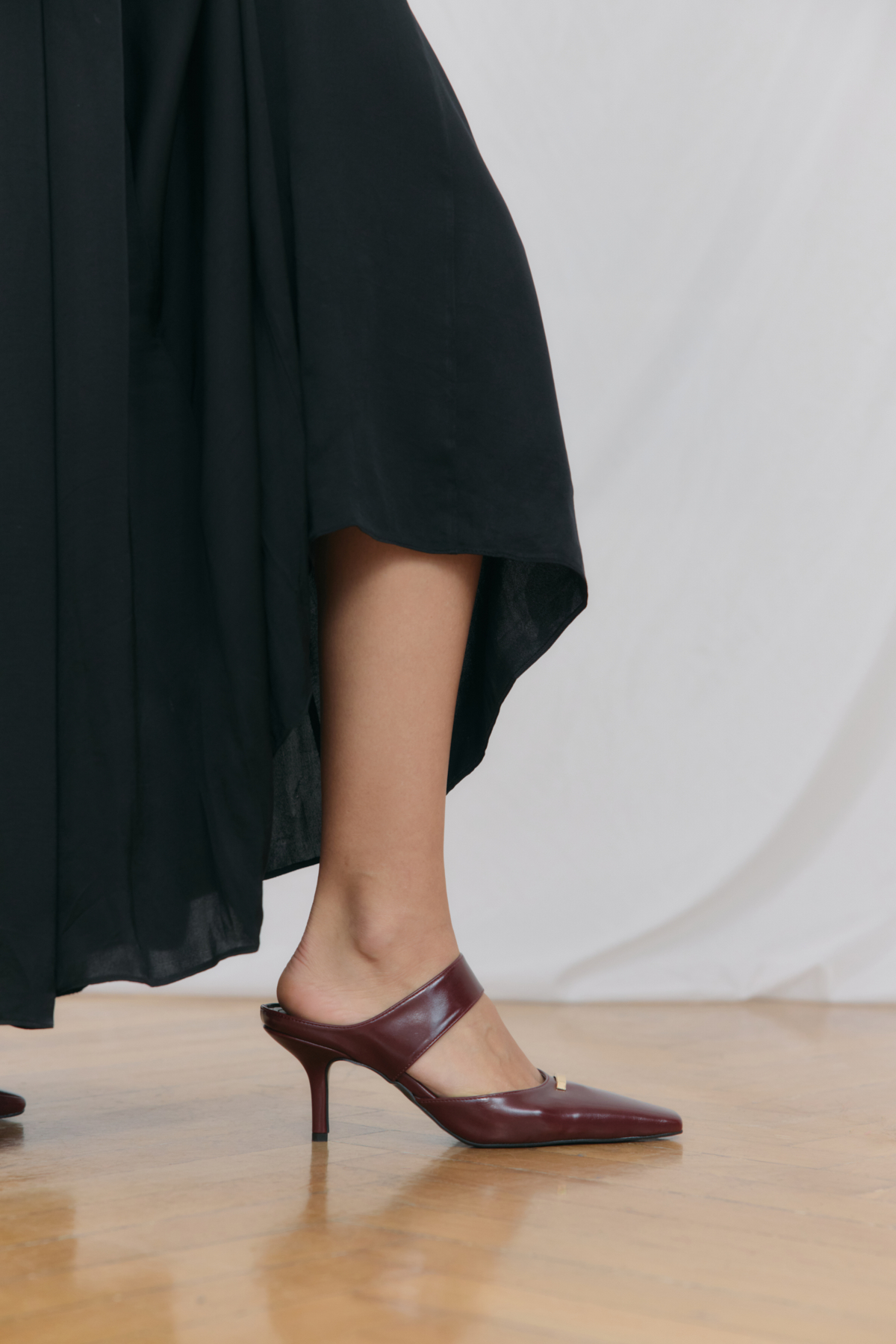 Küt Burun Toka Detaylı Bordo Kadın Topuklu