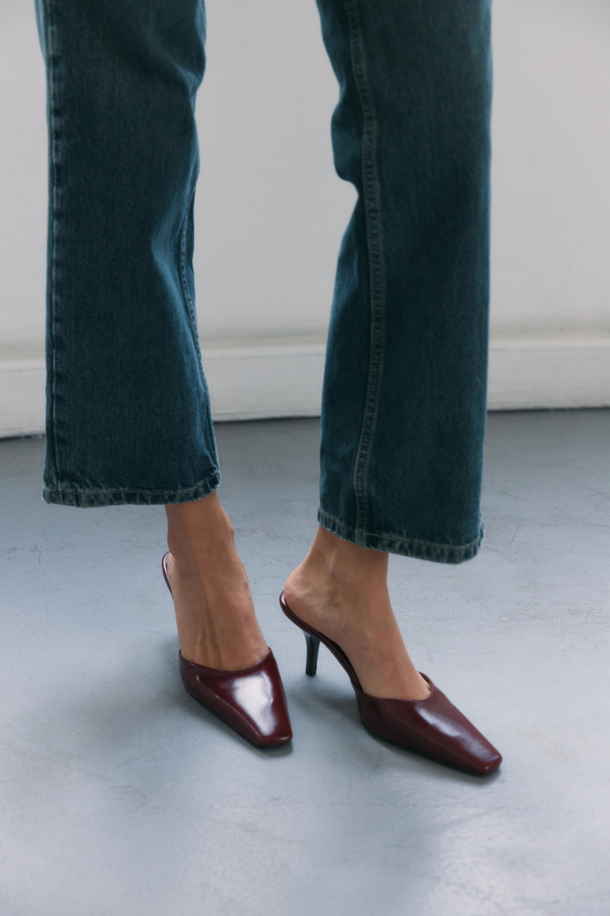 Küt Burun İnce Topuk Bordo Kadın Topuklu
