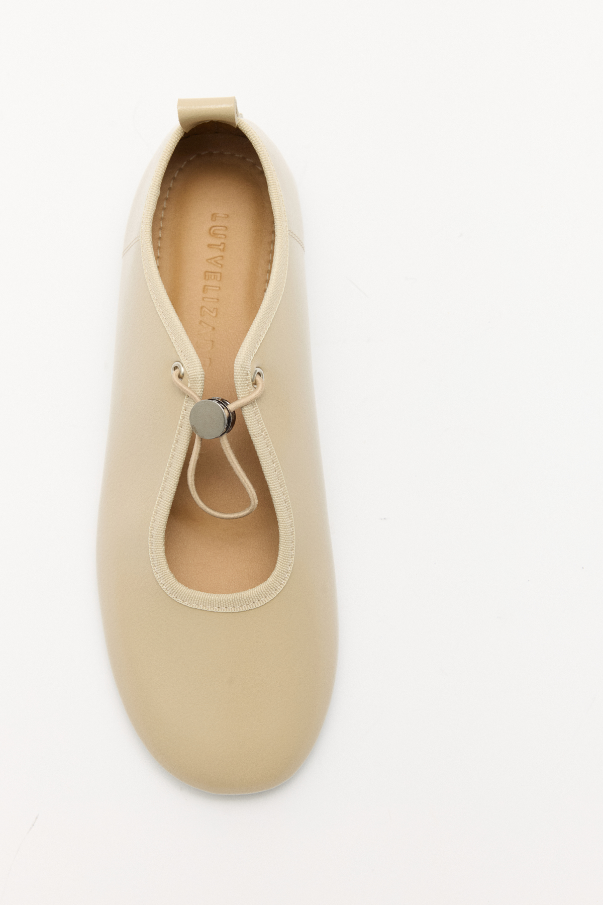 Lastik Bağcık Detaylı Bej Kadın Babet