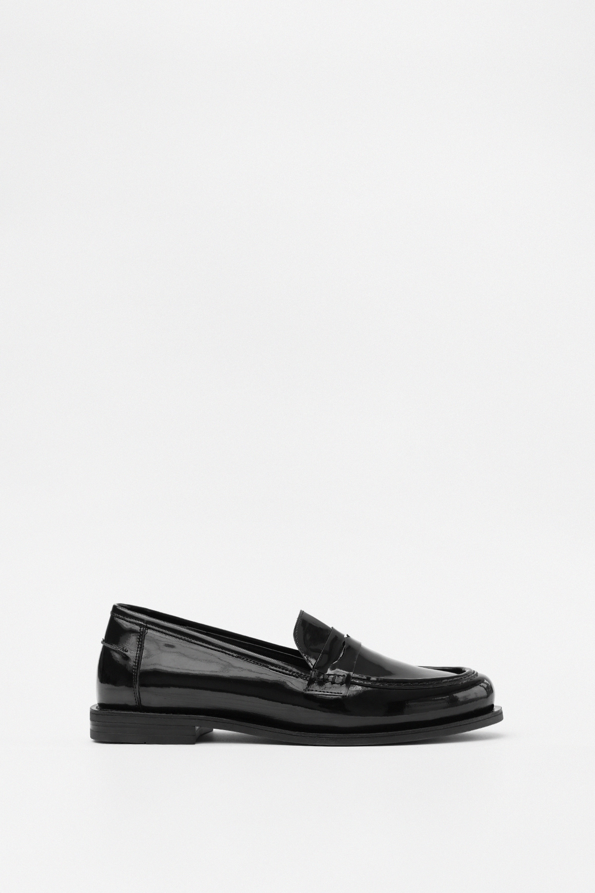 Klasik Loafer Siyah Rugan Kadın Babet