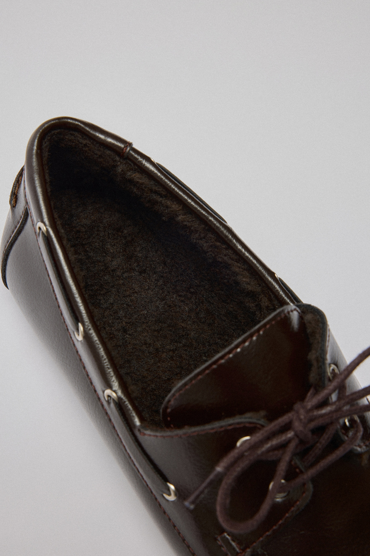 İçi Kürklü Bağcıklı Acı Kahve Kadın Loafer