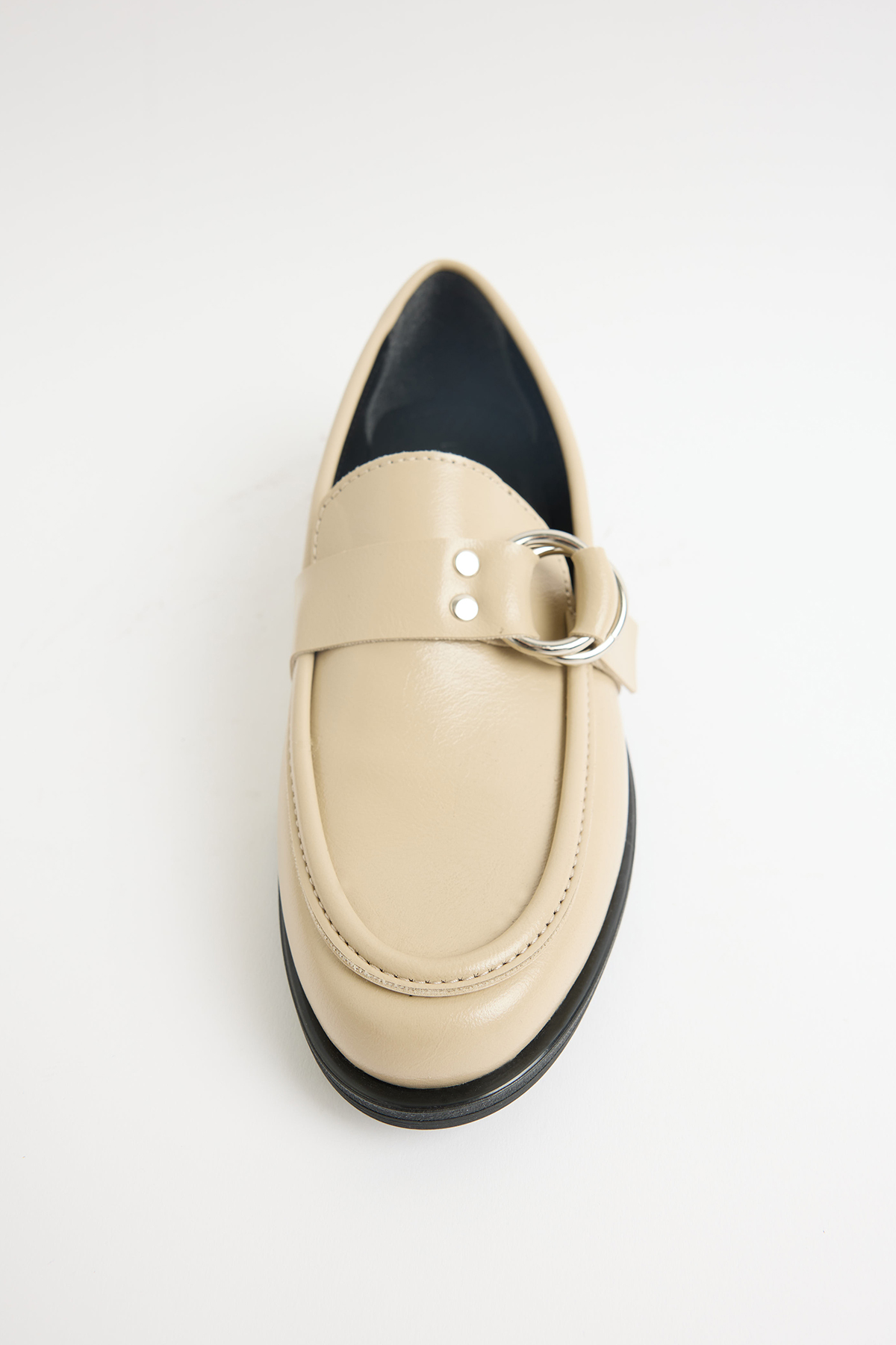 Metal Toka Detaylı Bej Kadın Loafer