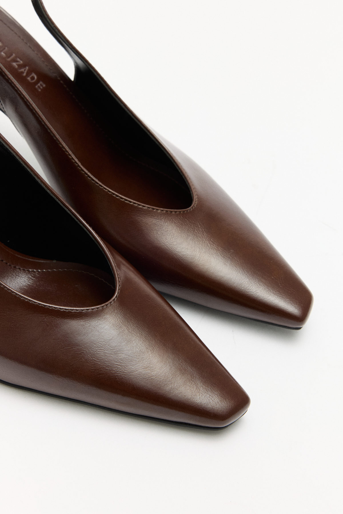 Minimal Asimetrik Küt Burun Acı Kahve Kadın Topuklu