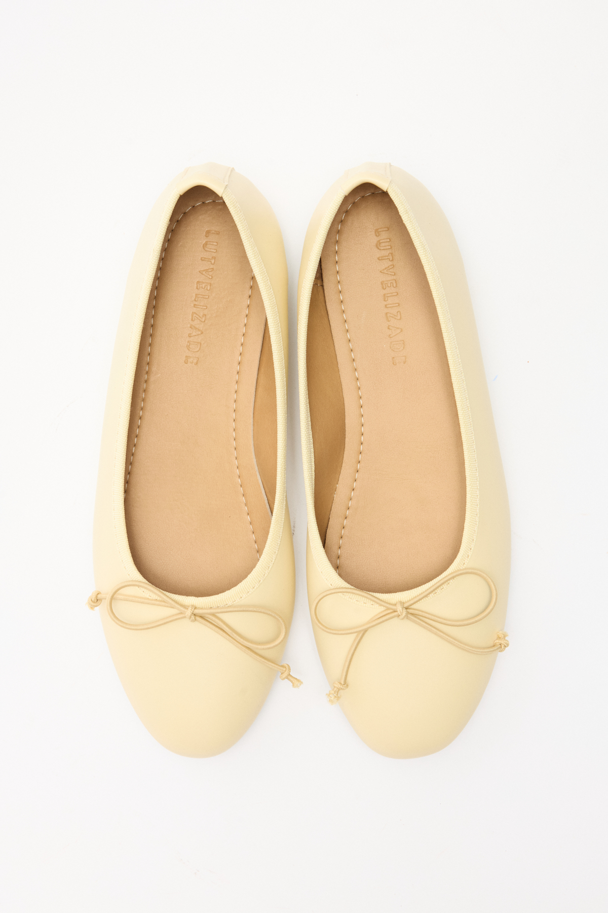 Minimal Kurdele Detaylı Açık Sarı Kadın Babet