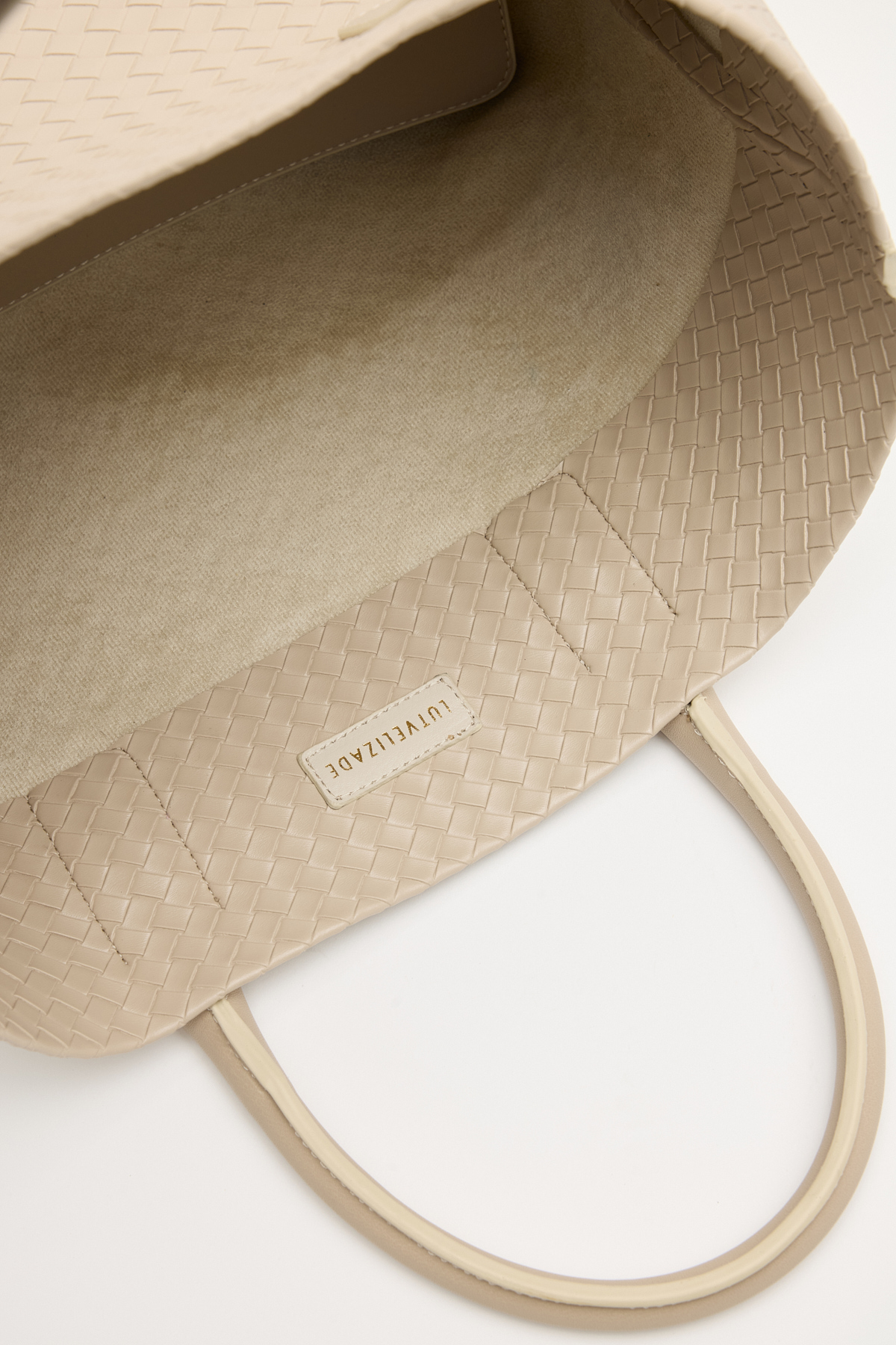 Örgü Dokulu Deri Görünümlü Bej Örgü Kadın Çanta